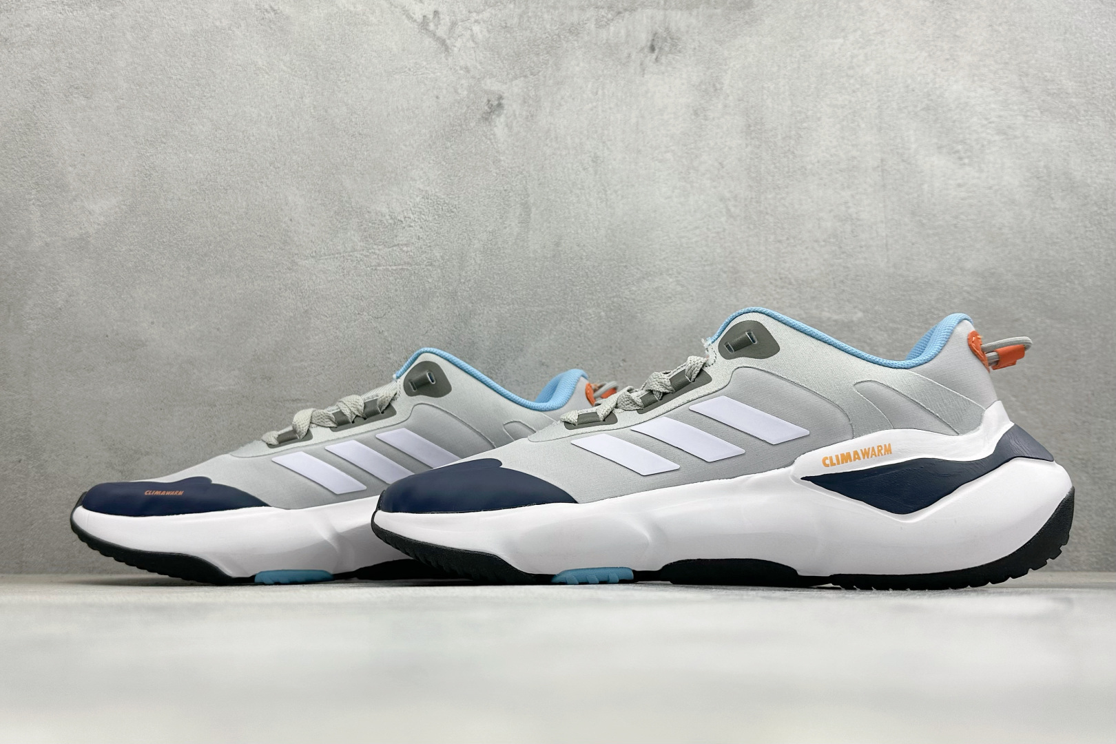 Adidas CLIMAWACRUISER 中帮登山缓震徒步鞋 GZ6075-Top High Quatity Cheap Sneakers Fashion Clothing Clothes Bags handbags Shoes of all Brand wholesale With The best Quality And Beautiful Price from China Factory Chinese suppliers wholesaler seller Adidas CLIMAWACRUISER 中帮登山缓震徒步鞋 GZ6075