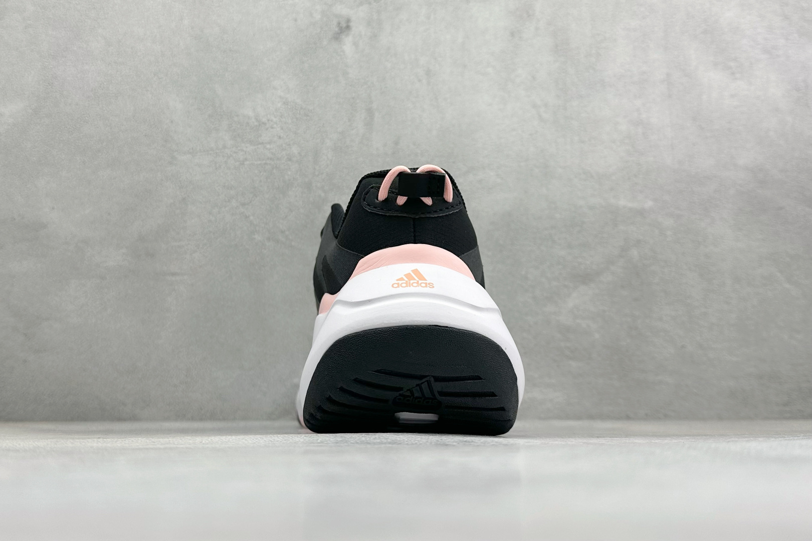 Adidas CLIMAWACRUISER 中帮登山缓震徒步鞋 GZ4161
