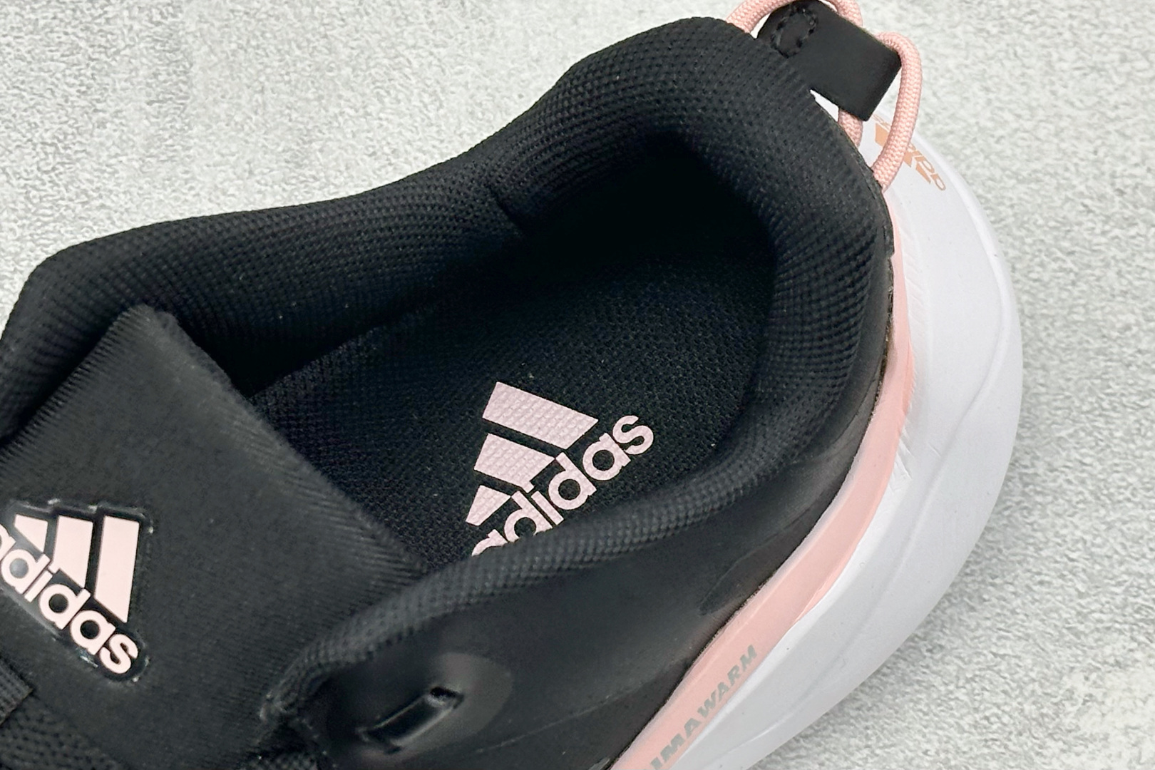 Adidas CLIMAWACRUISER 中帮登山缓震徒步鞋 GZ4161
