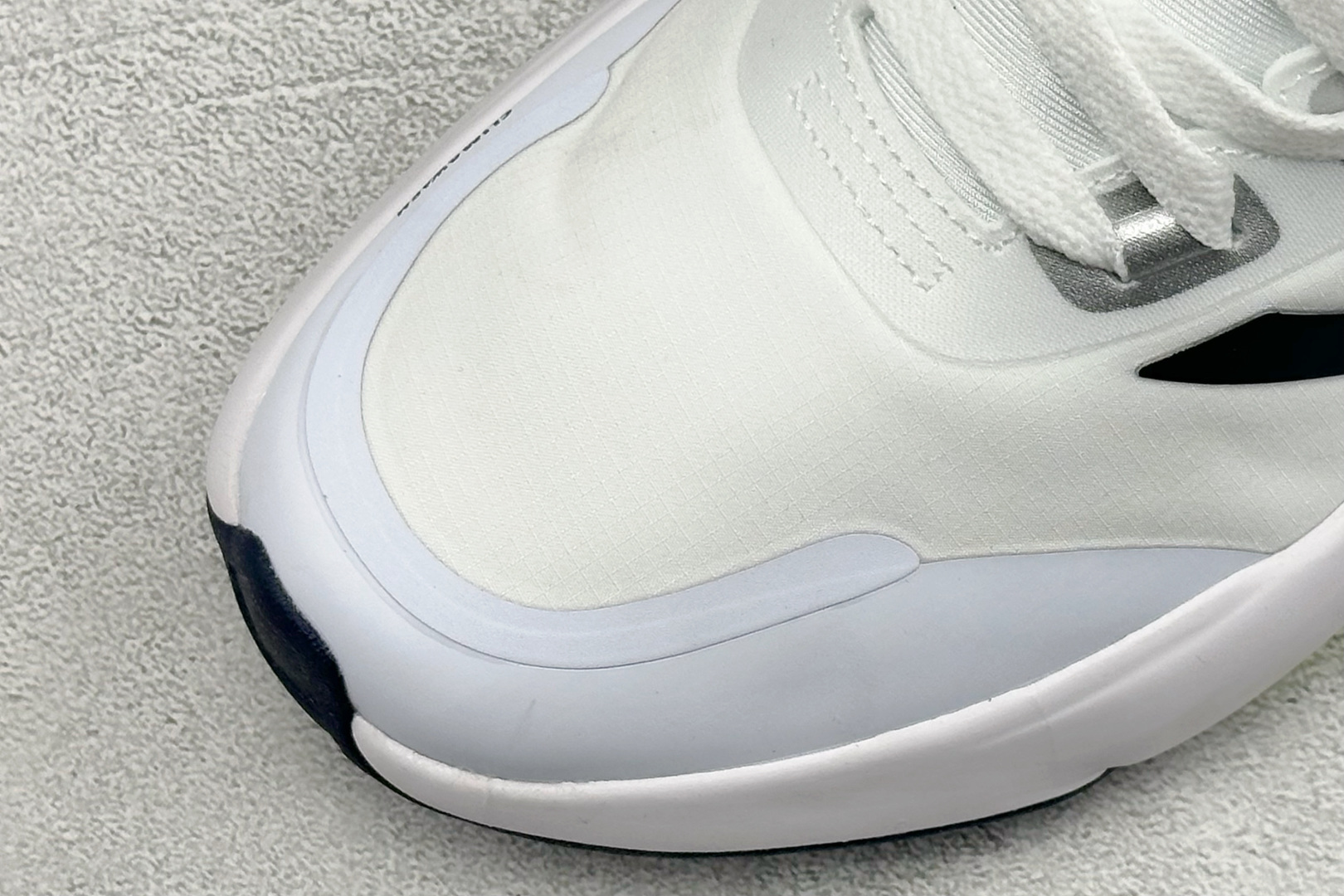 Adidas CLIMAWACRUISER 中帮登山缓震徒步鞋 GZ6080-Top High Quatity Cheap Sneakers Fashion Clothing Clothes Bags handbags Shoes of all Brand wholesale With The best Quality And Beautiful Price from China Factory Chinese suppliers wholesaler seller Adidas CLIMAWACRUISER 中帮登山缓震徒步鞋 GZ6080