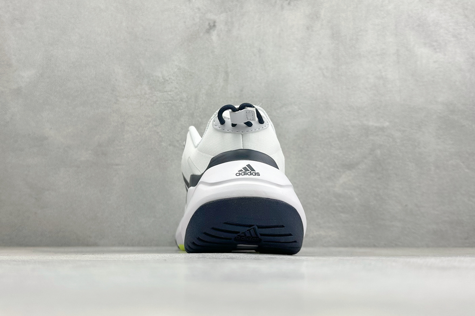 Adidas CLIMAWACRUISER 中帮登山缓震徒步鞋 GZ6080-Top High Quatity Cheap Sneakers Fashion Clothing Clothes Bags handbags Shoes of all Brand wholesale With The best Quality And Beautiful Price from China Factory Chinese suppliers wholesaler seller Adidas CLIMAWACRUISER 中帮登山缓震徒步鞋 GZ6080