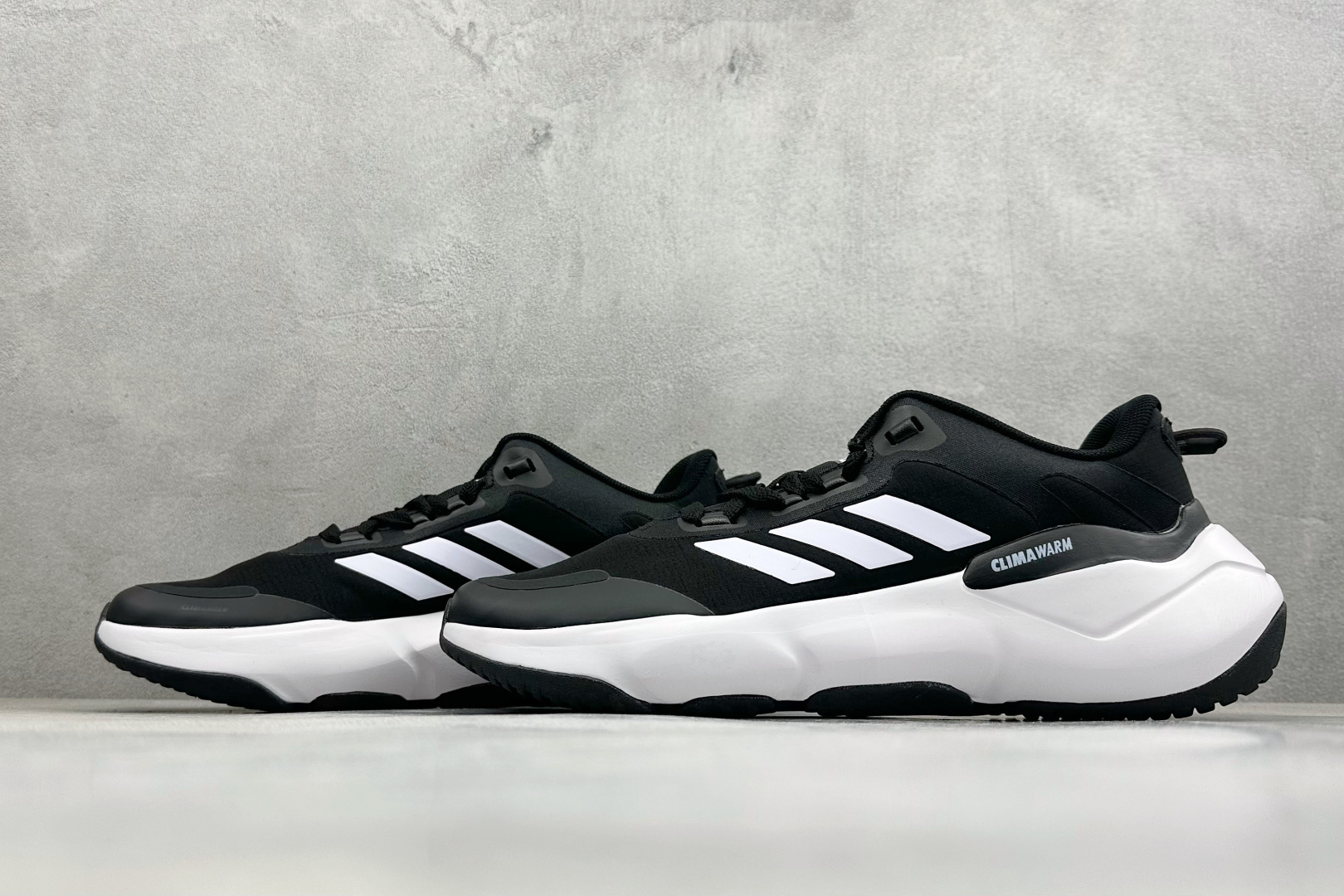 Adidas CLIMAWACRUISER 中帮登山缓震徒步鞋 GZ4160-Top High Quatity Cheap Sneakers Fashion Clothing Clothes Bags handbags Shoes of all Brand wholesale With The best Quality And Beautiful Price from China Factory Chinese suppliers wholesaler seller Adidas CLIMAWACRUISER 中帮登山缓震徒步鞋 GZ4160