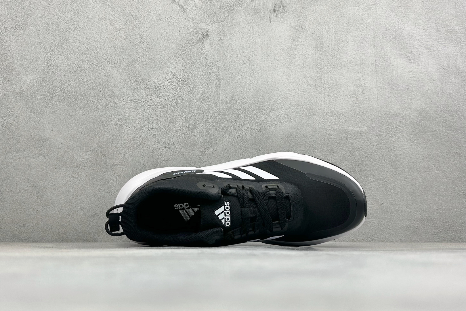 Adidas CLIMAWACRUISER 中帮登山缓震徒步鞋 GZ4160-Top High Quatity Cheap Sneakers Fashion Clothing Clothes Bags handbags Shoes of all Brand wholesale With The best Quality And Beautiful Price from China Factory Chinese suppliers wholesaler seller Adidas CLIMAWACRUISER 中帮登山缓震徒步鞋 GZ4160
