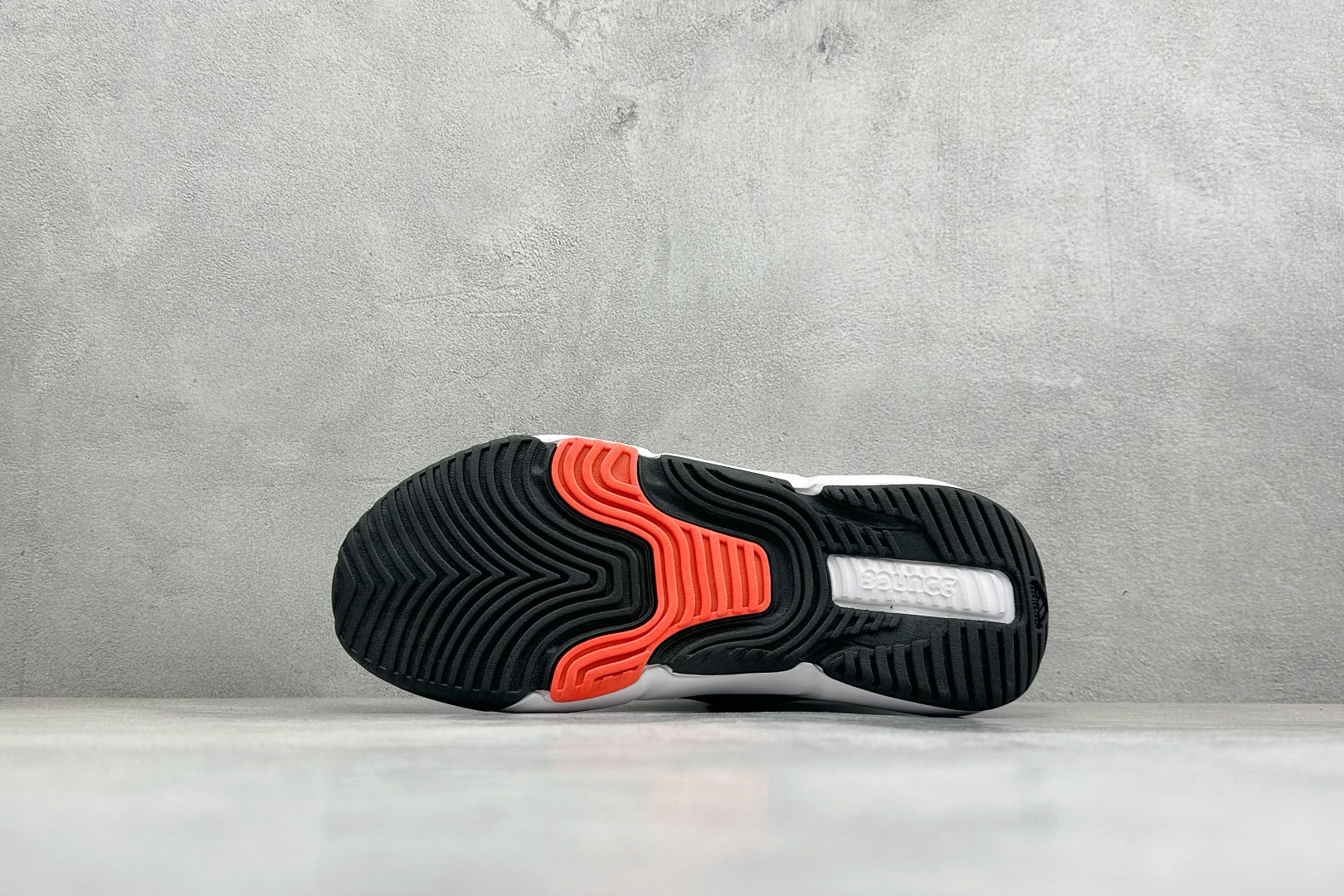 Adidas CLIMAWACRUISER 中帮登山缓震徒步鞋 GZ6076-Top High Quatity Cheap Sneakers Fashion Clothing Clothes Bags handbags Shoes of all Brand wholesale With The best Quality And Beautiful Price from China Factory Chinese suppliers wholesaler seller Adidas CLIMAWACRUISER 中帮登山缓震徒步鞋 GZ6076