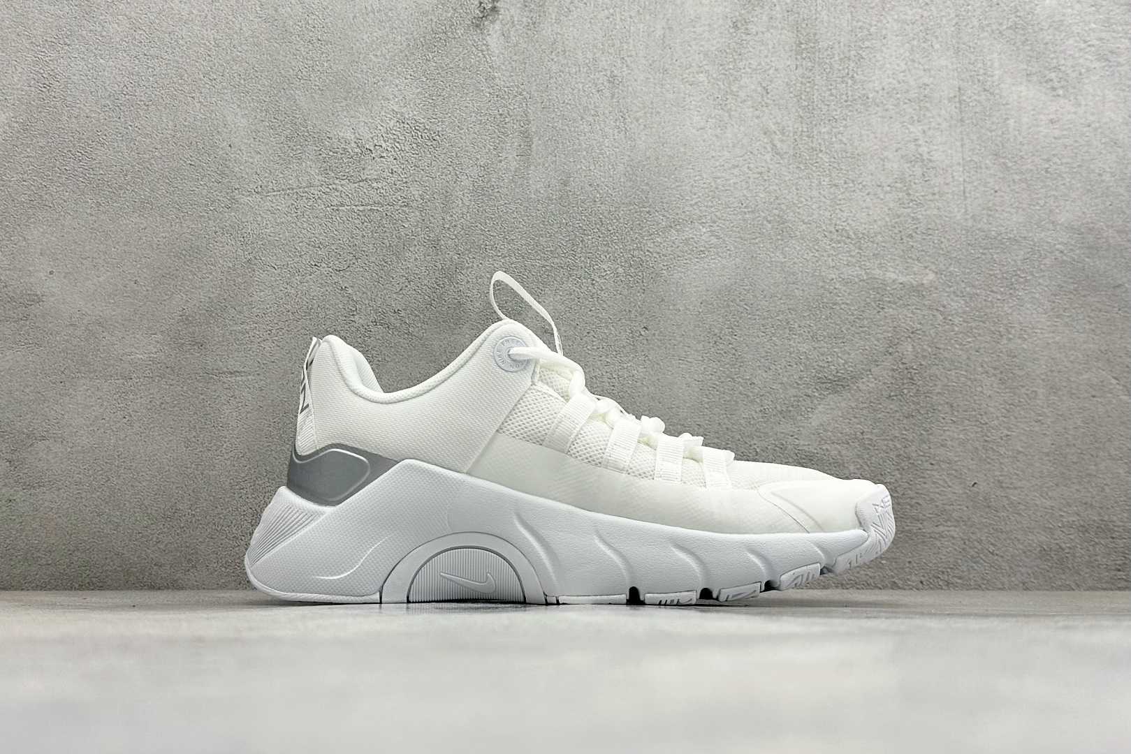HZ版Nike Free Metcon 7 网布 圆头 系带减震防滑 低帮训练鞋 II7406-102-Top High Quatity Cheap Sneakers Fashion Clothing Clothes Bags handbags Shoes of all Brand wholesale With The best Quality And Beautiful Price from China Factory Chinese suppliers wholesaler seller HZ版Nike Free Metcon 7 网布 圆头 系带减震防滑 低帮训练鞋 II7406-102