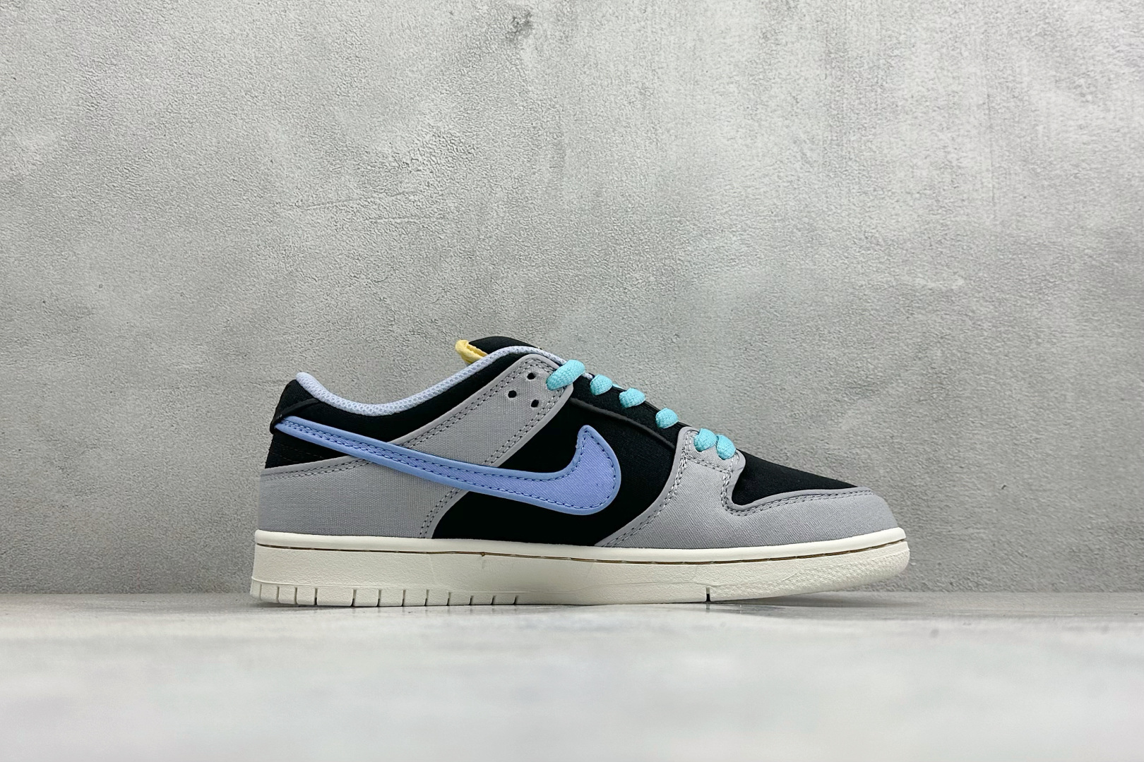 K版Nike SB Dunk Low 蓝岸晨雾 低帮休闲板鞋 FN5880-001-Top High Quatity Cheap Sneakers Fashion Clothing Clothes Bags handbags Shoes of all Brand wholesale With The best Quality And Beautiful Price from China Factory Chinese suppliers wholesaler seller K版Nike SB Dunk Low 蓝岸晨雾 低帮休闲板鞋 FN5880-001