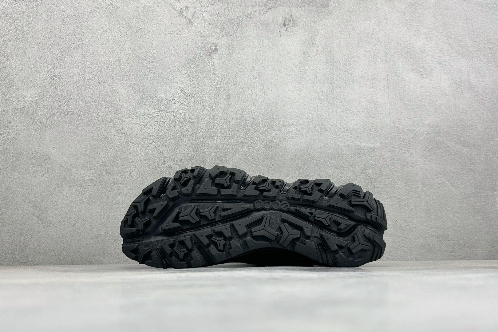 ECCO爱步男款新款运动登山鞋 轻盈减震牛皮耐磨户外跑鞋 842344-Top High Quatity Cheap Sneakers Fashion Clothing Clothes Bags handbags Shoes of all Brand wholesale With The best Quality And Beautiful Price from China Factory Chinese suppliers wholesaler seller ECCO爱步男款新款运动登山鞋 轻盈减震牛皮耐磨户外跑鞋 842344