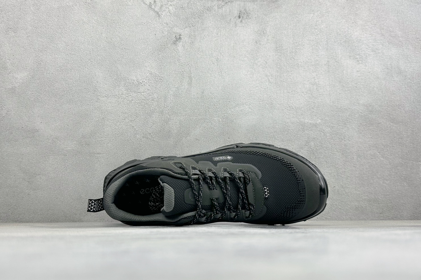 ECCO爱步男款新款运动登山鞋 轻盈减震牛皮耐磨户外跑鞋 842344-Top High Quatity Cheap Sneakers Fashion Clothing Clothes Bags handbags Shoes of all Brand wholesale With The best Quality And Beautiful Price from China Factory Chinese suppliers wholesaler seller ECCO爱步男款新款运动登山鞋 轻盈减震牛皮耐磨户外跑鞋 842344