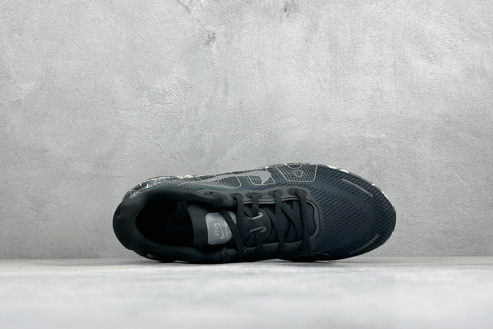 Nike Air Zoom Vomero Premium 耐克网面厚底气垫跑鞋 IO7325-001-Top High Quatity Cheap Sneakers Fashion Clothing Clothes Bags handbags Shoes of all Brand wholesale With The best Quality And Beautiful Price from China Factory Chinese suppliers wholesaler seller Nike Air Zoom Vomero Premium 耐克网面厚底气垫跑鞋 IO7325-001