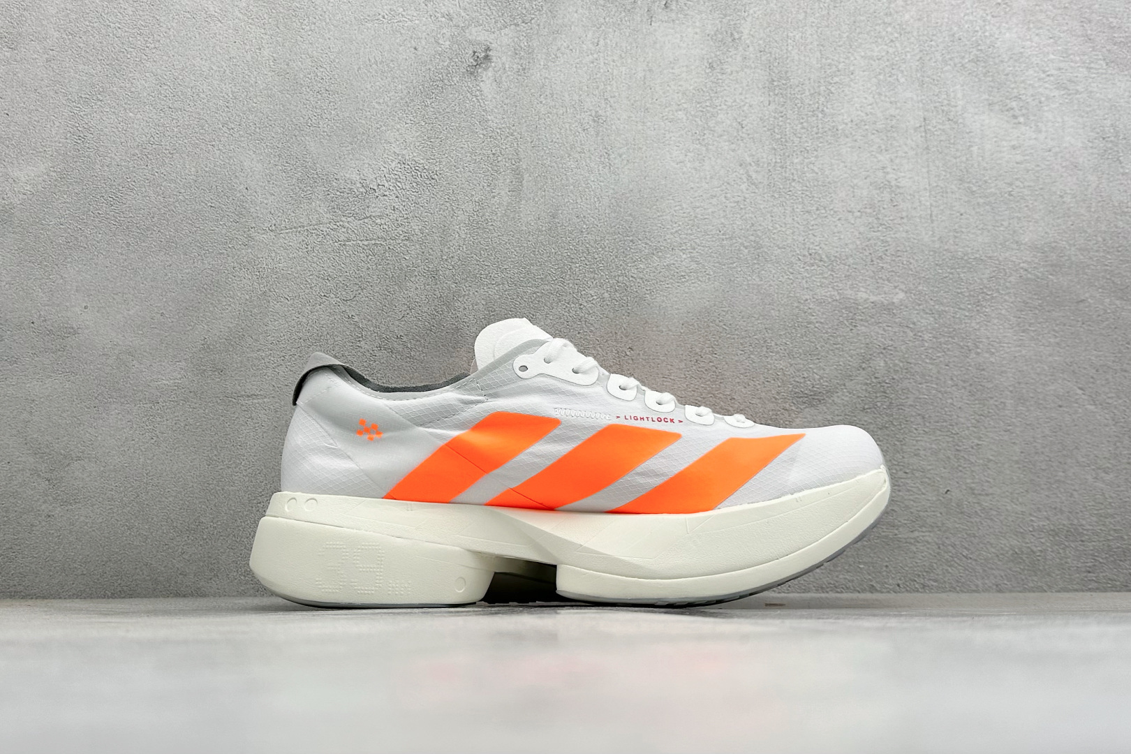 Adidas Adizero Adios 4 M 阿迪透气轻盈低帮跑步鞋 JR7088-Top High Quatity Cheap Sneakers Fashion Clothing Clothes Bags handbags Shoes of all Brand wholesale With The best Quality And Beautiful Price from China Factory Chinese suppliers wholesaler seller Adidas Adizero Adios 4 M 阿迪透气轻盈低帮跑步鞋 JR7088
