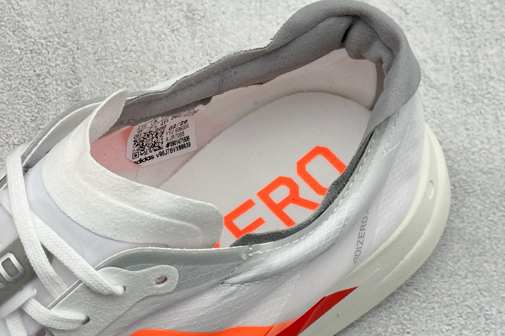 Adidas Adizero Adios 4 M 阿迪透气轻盈低帮跑步鞋 JR7088-Top High Quatity Cheap Sneakers Fashion Clothing Clothes Bags handbags Shoes of all Brand wholesale With The best Quality And Beautiful Price from China Factory Chinese suppliers wholesaler seller Adidas Adizero Adios 4 M 阿迪透气轻盈低帮跑步鞋 JR7088