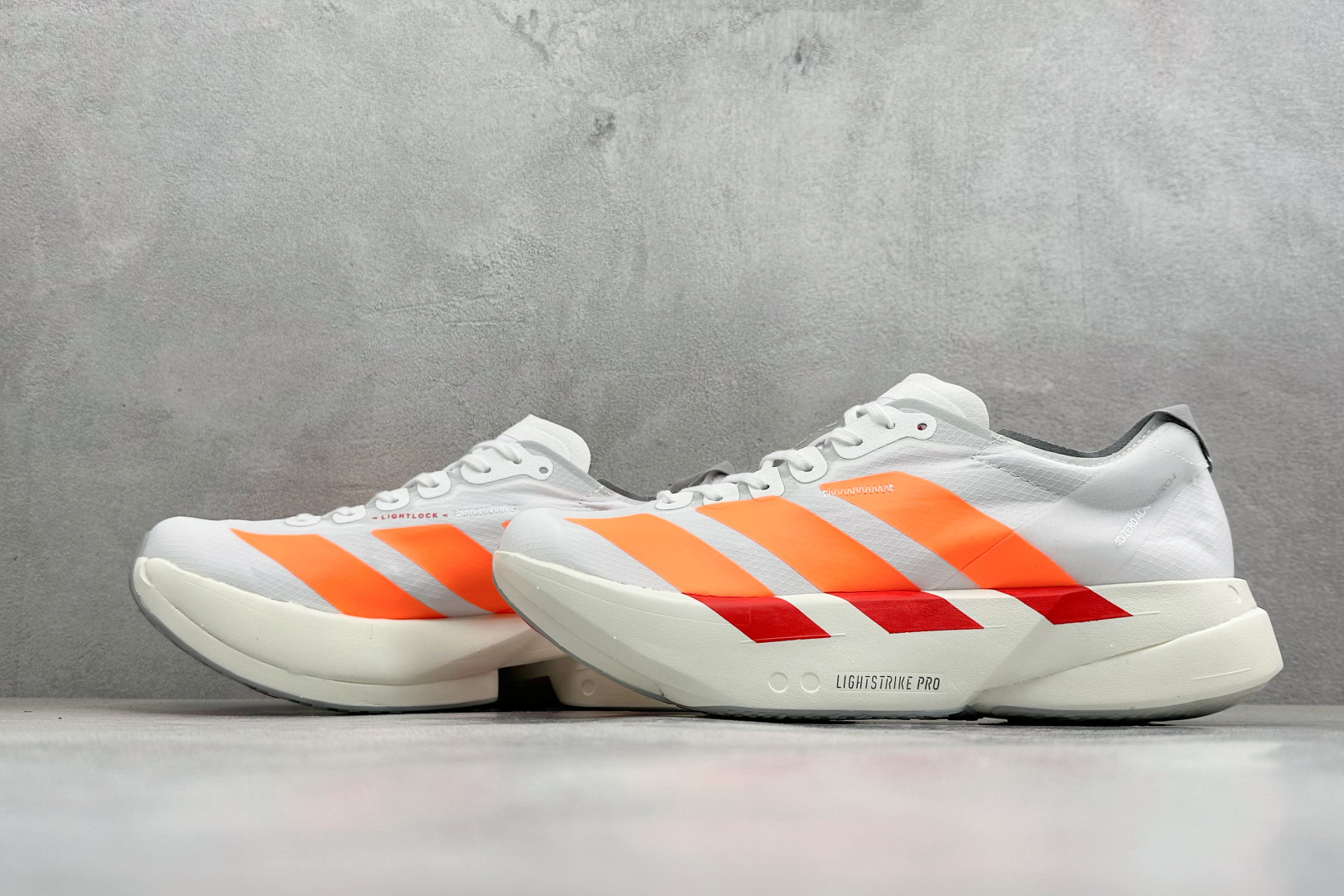 Adidas Adizero Adios 4 M 阿迪透气轻盈低帮跑步鞋 JR7088-Top High Quatity Cheap Sneakers Fashion Clothing Clothes Bags handbags Shoes of all Brand wholesale With The best Quality And Beautiful Price from China Factory Chinese suppliers wholesaler seller Adidas Adizero Adios 4 M 阿迪透气轻盈低帮跑步鞋 JR7088