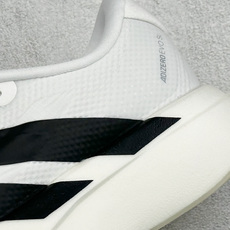RS版Adidas Adizero Evo SL 阿迪超轻透气缓震跑鞋整体外观造型与adiZero Ad RS版Adidas Adizero Evo SL 阿迪超轻透气缓震跑鞋整体外观造型与adiZero Ad