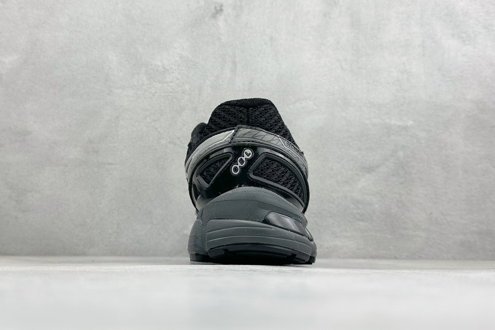 XR版Asics Gel-Kayano 20 亚瑟士 舒适百搭耐磨支撑透气 低帮跑步鞋 1203A388-003