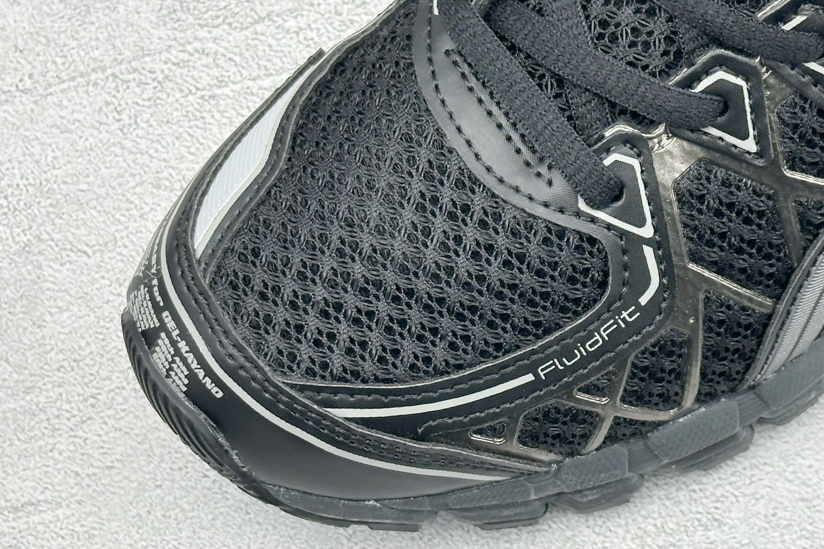XR版Asics Gel-Kayano 20 亚瑟士 舒适百搭耐磨支撑透气 低帮跑步鞋 1203A388-003