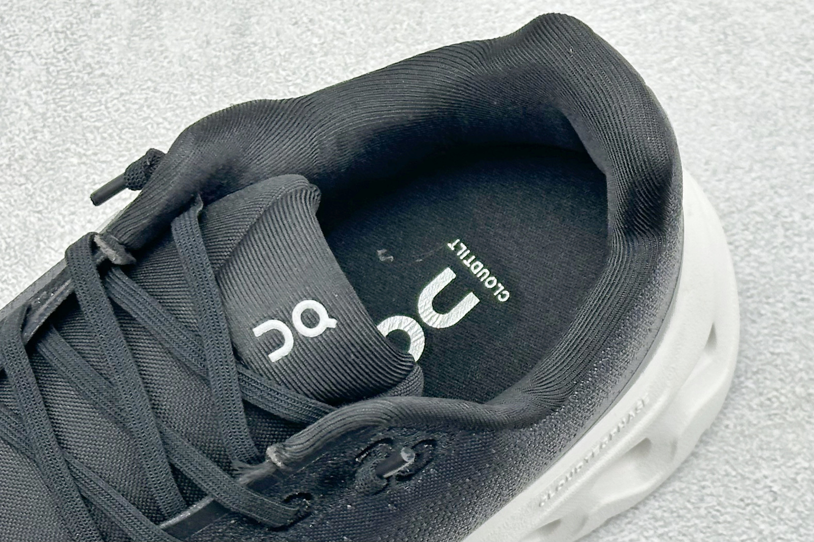 XF版On昂跑 Cloudtiit CL 户外街头机能风跑步鞋 3ME10100397-Top High Quatity Cheap Sneakers Fashion Clothing Clothes Bags handbags Shoes of all Brand wholesale With The best Quality And Beautiful Price from China Factory Chinese suppliers wholesaler seller XF版On昂跑 Cloudtiit CL 户外街头机能风跑步鞋 3ME10100397