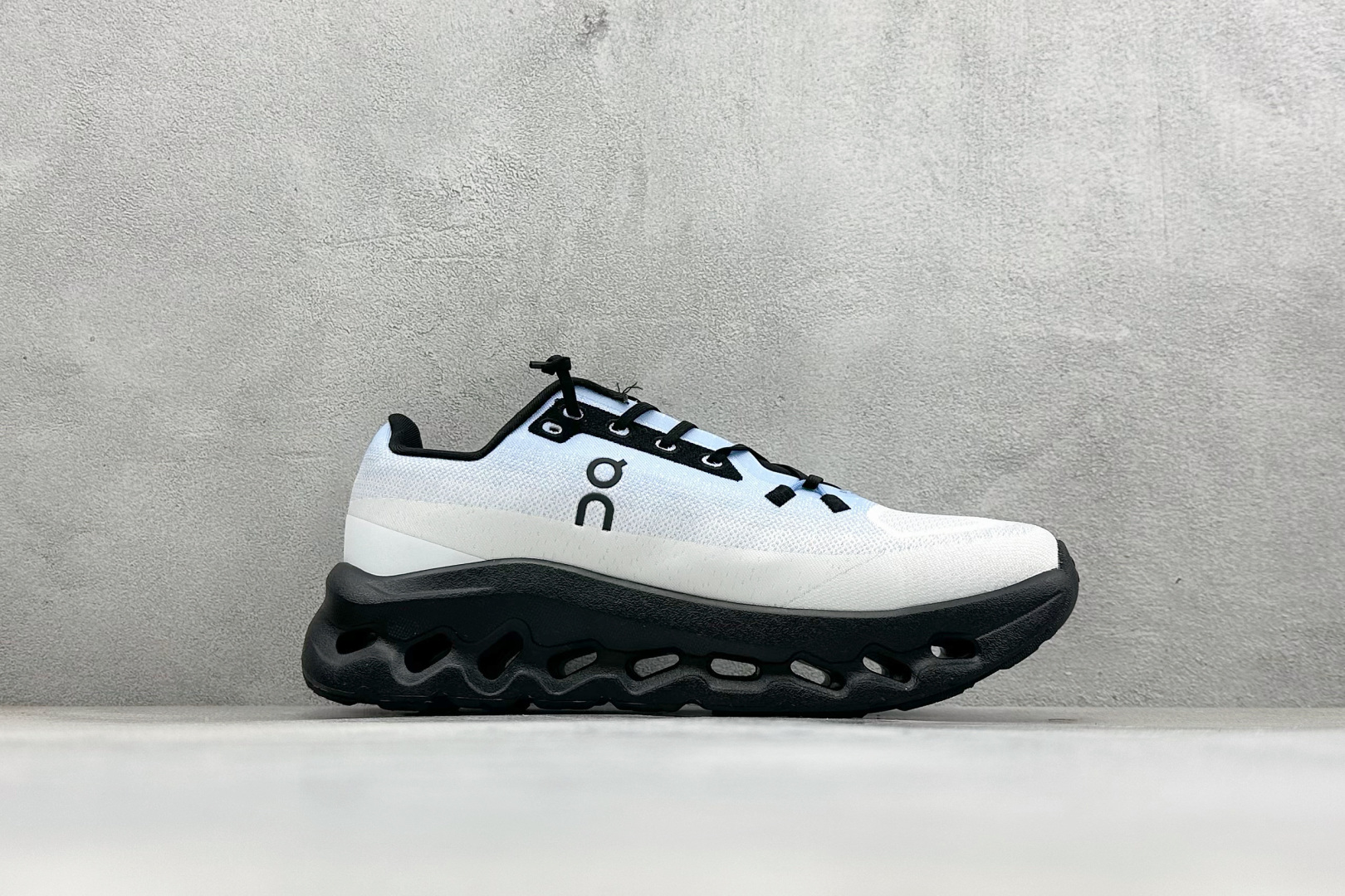 XF版On昂跑 Cloudtiit CL 户外街头机能风跑步鞋 3ME10102860-Top High Quatity Cheap Sneakers Fashion Clothing Clothes Bags handbags Shoes of all Brand wholesale With The best Quality And Beautiful Price from China Factory Chinese suppliers wholesaler seller XF版On昂跑 Cloudtiit CL 户外街头机能风跑步鞋 3ME10102860