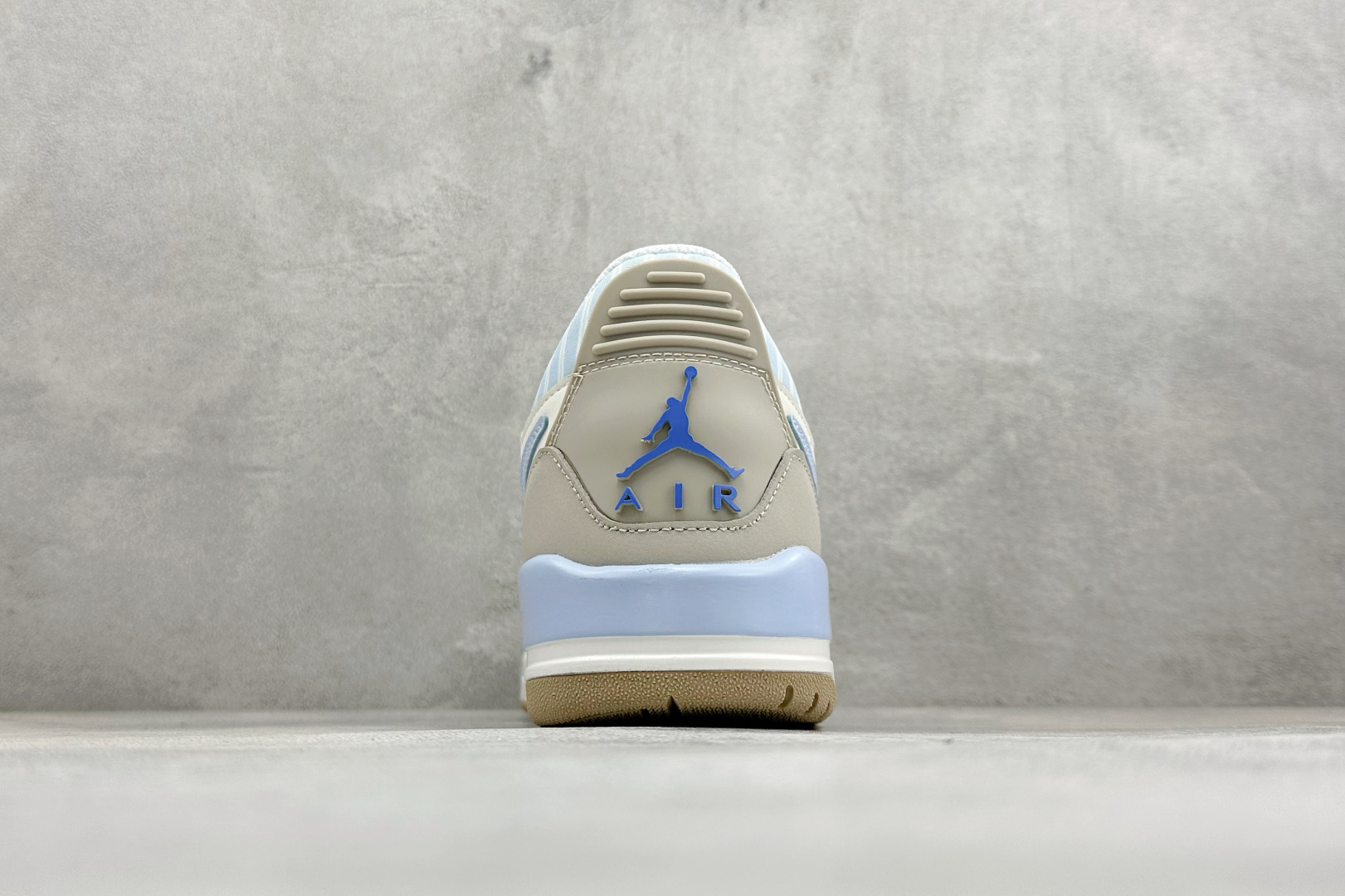 最强312 Air Jordan Legacy 312 Low 三合一板鞋 IR7563-141