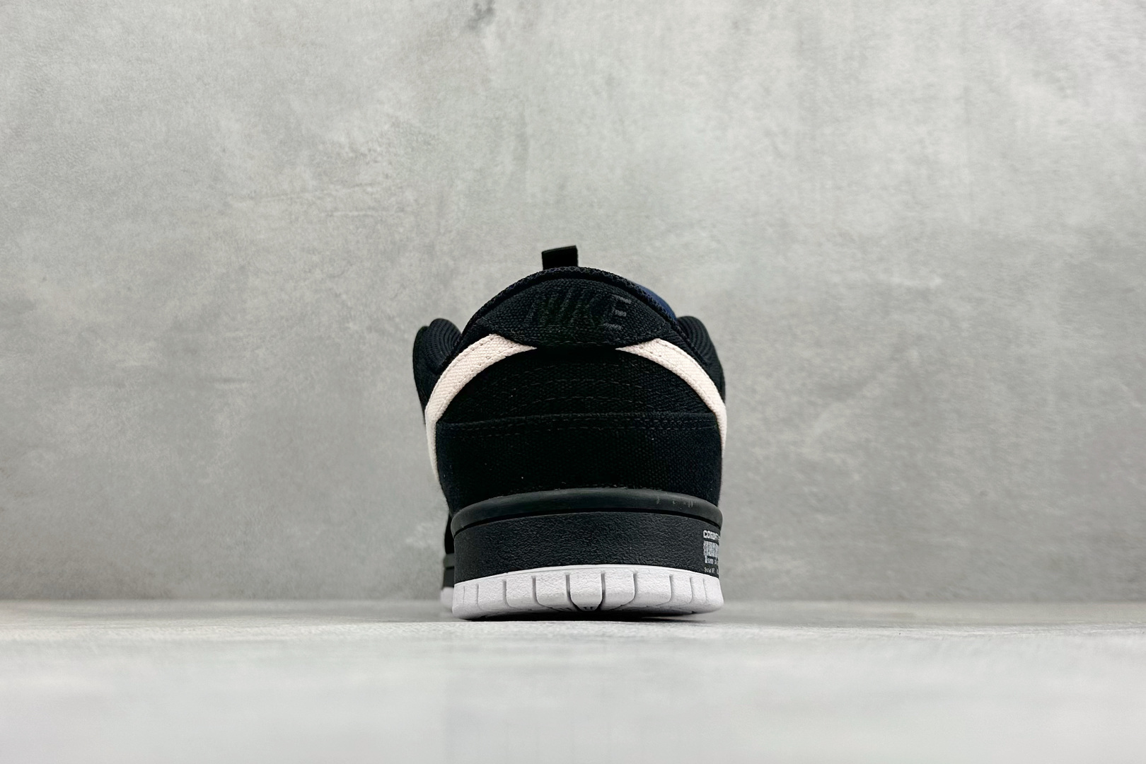 K版Nike SB Dunk Low 黑粉 低帮休闲板鞋 DX6775-400-Top High Quatity Cheap Sneakers Fashion Clothing Clothes Bags handbags Shoes of all Brand wholesale With The best Quality And Beautiful Price from China Factory Chinese suppliers wholesaler seller K版Nike SB Dunk Low 黑粉 低帮休闲板鞋 DX6775-400