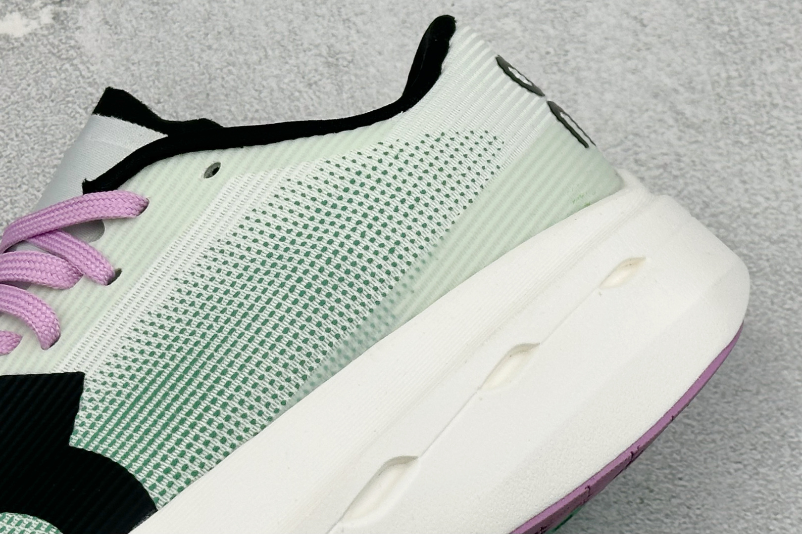SF版On昂跑 Cloudboom VoIt 耐磨防震休闲运动跑鞋 3MG1112-Top High Quatity Cheap Sneakers Fashion Clothing Clothes Bags handbags Shoes of all Brand wholesale With The best Quality And Beautiful Price from China Factory Chinese suppliers wholesaler seller SF版On昂跑 Cloudboom VoIt 耐磨防震休闲运动跑鞋 3MG1112