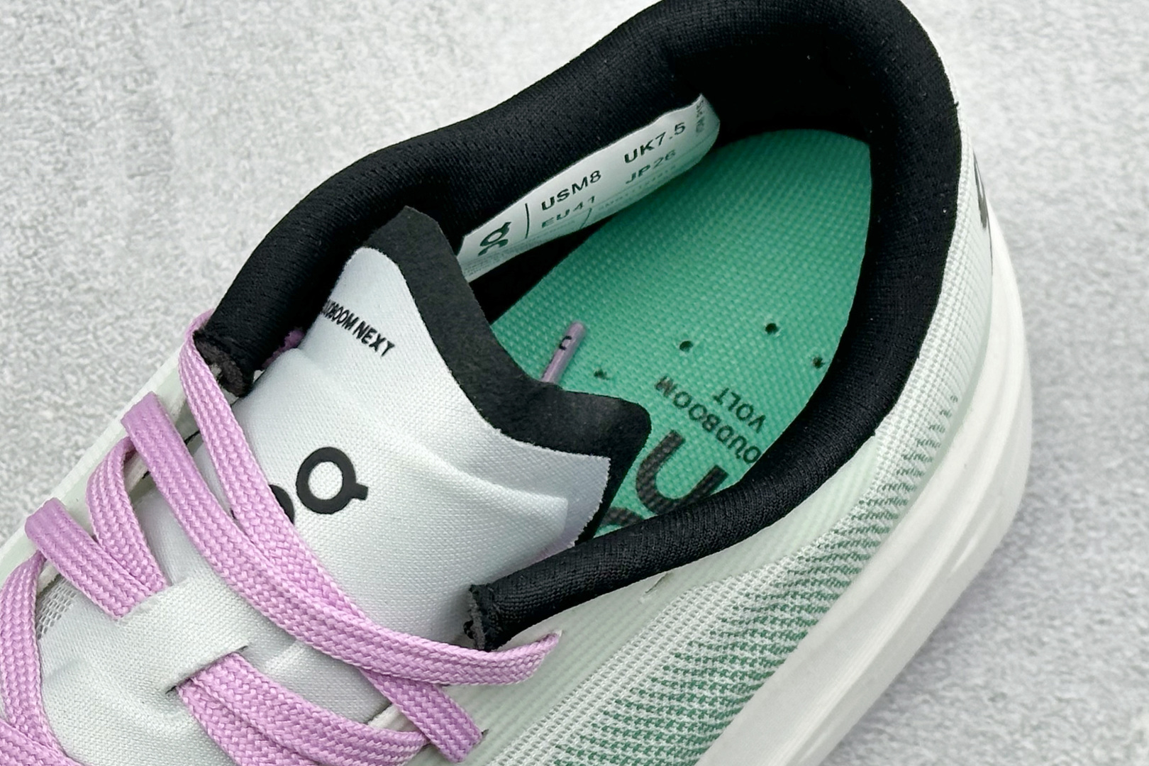 SF版On昂跑 Cloudboom VoIt 耐磨防震休闲运动跑鞋 3MG1112-Top High Quatity Cheap Sneakers Fashion Clothing Clothes Bags handbags Shoes of all Brand wholesale With The best Quality And Beautiful Price from China Factory Chinese suppliers wholesaler seller SF版On昂跑 Cloudboom VoIt 耐磨防震休闲运动跑鞋 3MG1112