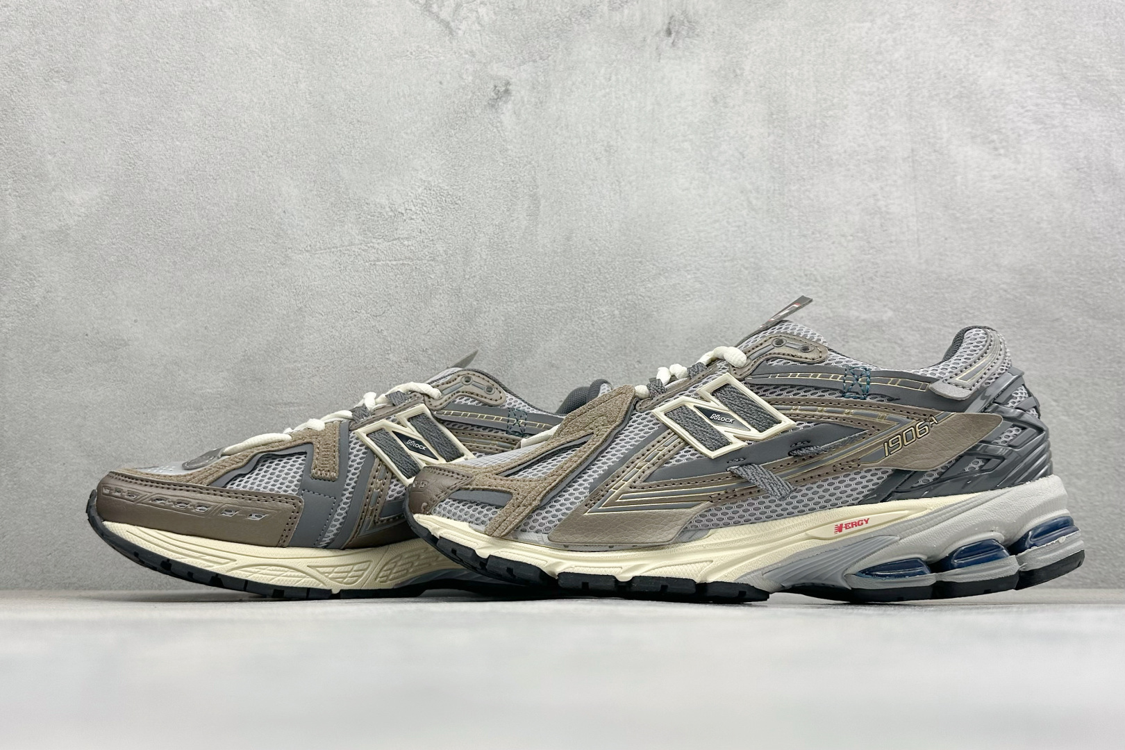 GS版New Balance M1906系列复古单品宝藏老爹鞋 U1906U8-Top High Quatity Cheap Sneakers Fashion Clothing Clothes Bags handbags Shoes of all Brand wholesale With The best Quality And Beautiful Price from China Factory Chinese suppliers wholesaler seller GS版New Balance M1906系列复古单品宝藏老爹鞋 U1906U8