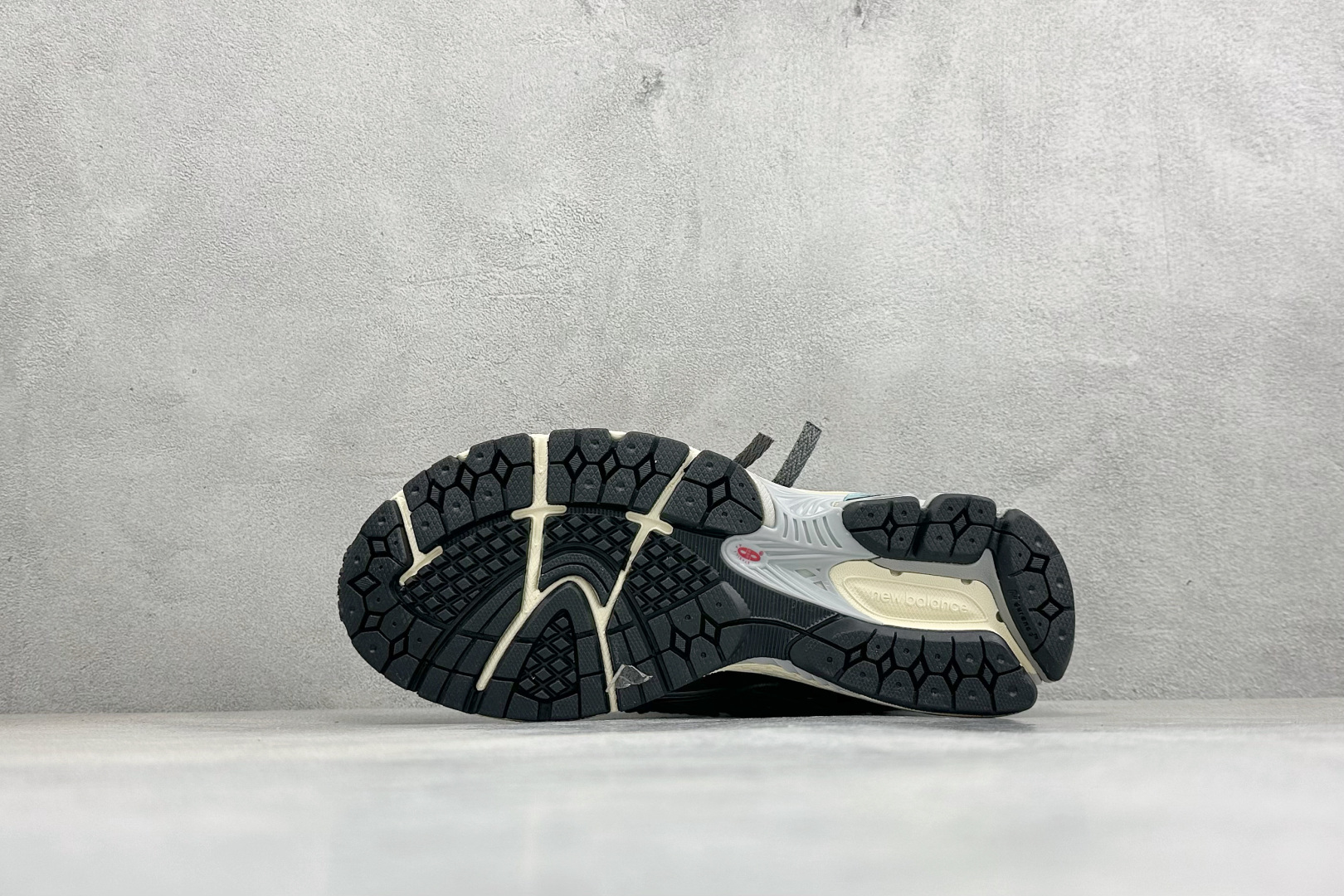 GS版New Balance M1906系列复古单品宝藏老爹鞋 U1906U8-Top High Quatity Cheap Sneakers Fashion Clothing Clothes Bags handbags Shoes of all Brand wholesale With The best Quality And Beautiful Price from China Factory Chinese suppliers wholesaler seller GS版New Balance M1906系列复古单品宝藏老爹鞋 U1906U8