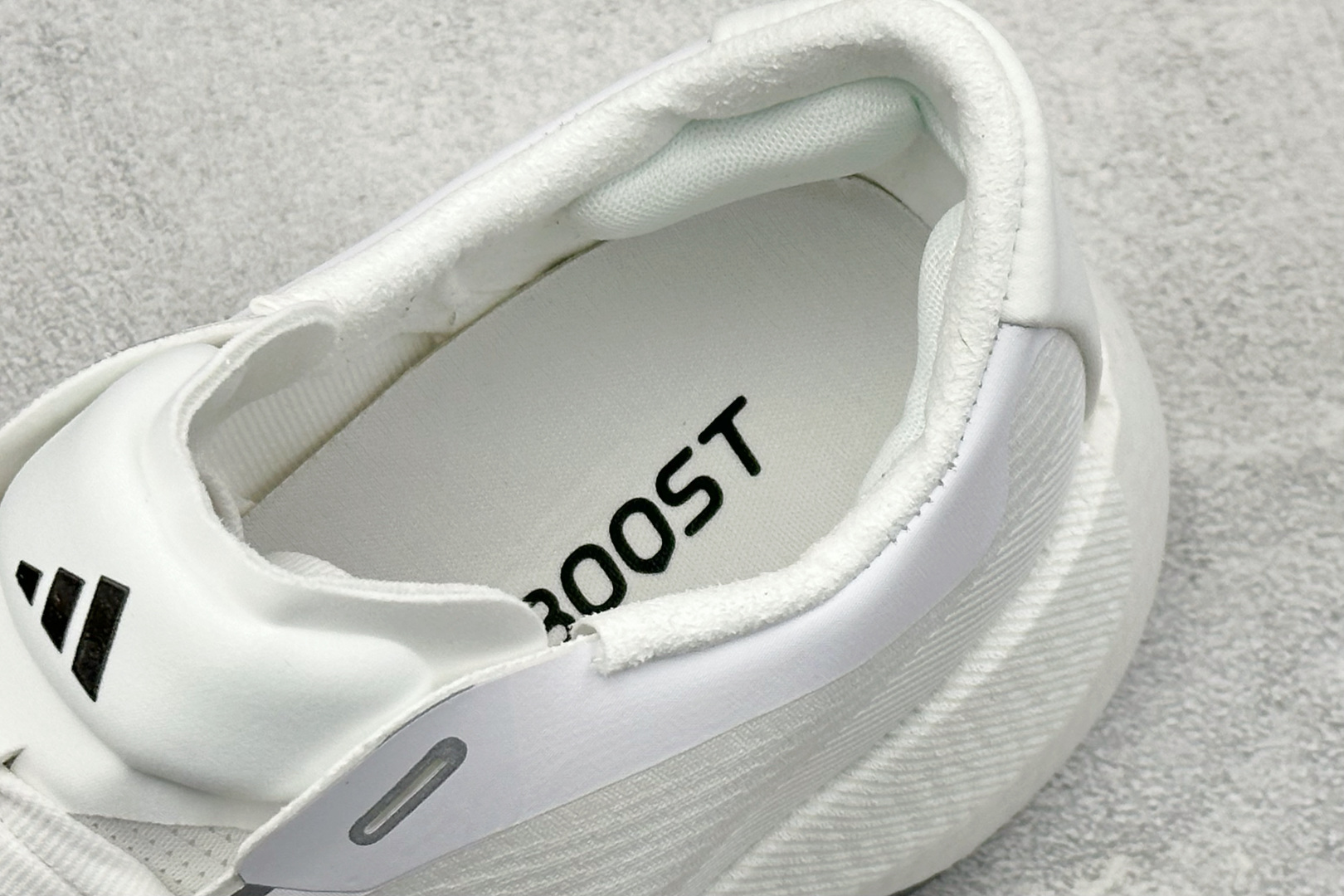 JF版AD Hyper Boost Edge M 轻量竞速运动跑鞋 KI1921-Top High Quatity Cheap Sneakers Fashion Clothing Clothes Bags handbags Shoes of all Brand wholesale With The best Quality And Beautiful Price from China Factory Chinese suppliers wholesaler seller JF版AD Hyper Boost Edge M 轻量竞速运动跑鞋 KI1921