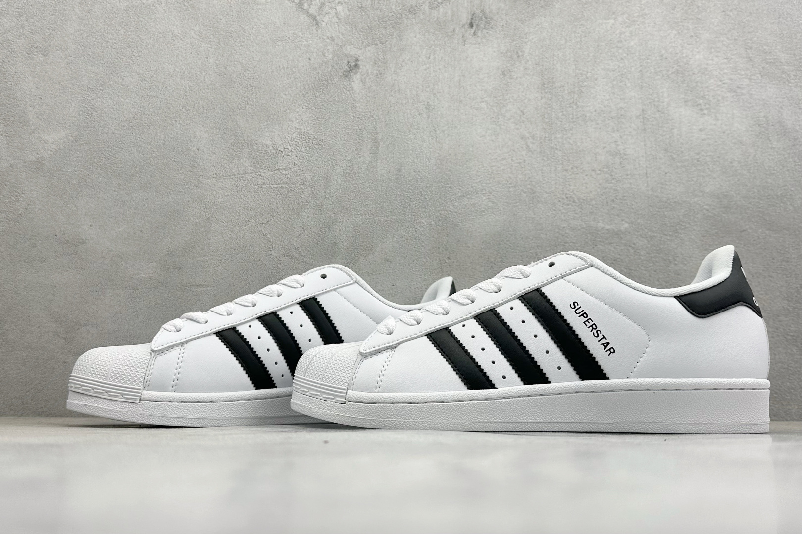D版AD Originals Superstar 贝壳头板鞋 JH7032-Top High Quatity Cheap Sneakers Fashion Clothing Clothes Bags handbags Shoes of all Brand wholesale With The best Quality And Beautiful Price from China Factory Chinese suppliers wholesaler seller D版AD Originals Superstar 贝壳头板鞋 JH7032