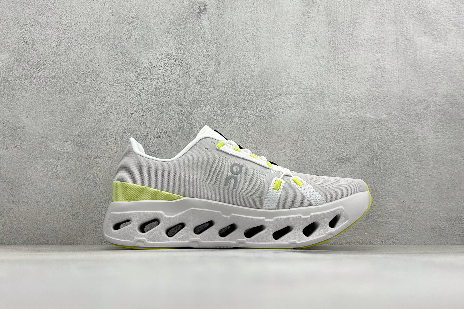 SF版On昂跑Cloudeclipse 耐磨防震休闲运动跑鞋 3MD3009-Top High Quatity Cheap Sneakers Fashion Clothing Clothes Bags handbags Shoes of all Brand wholesale With The best Quality And Beautiful Price from China Factory Chinese suppliers wholesaler seller SF版On昂跑Cloudeclipse 耐磨防震休闲运动跑鞋 3MD3009
