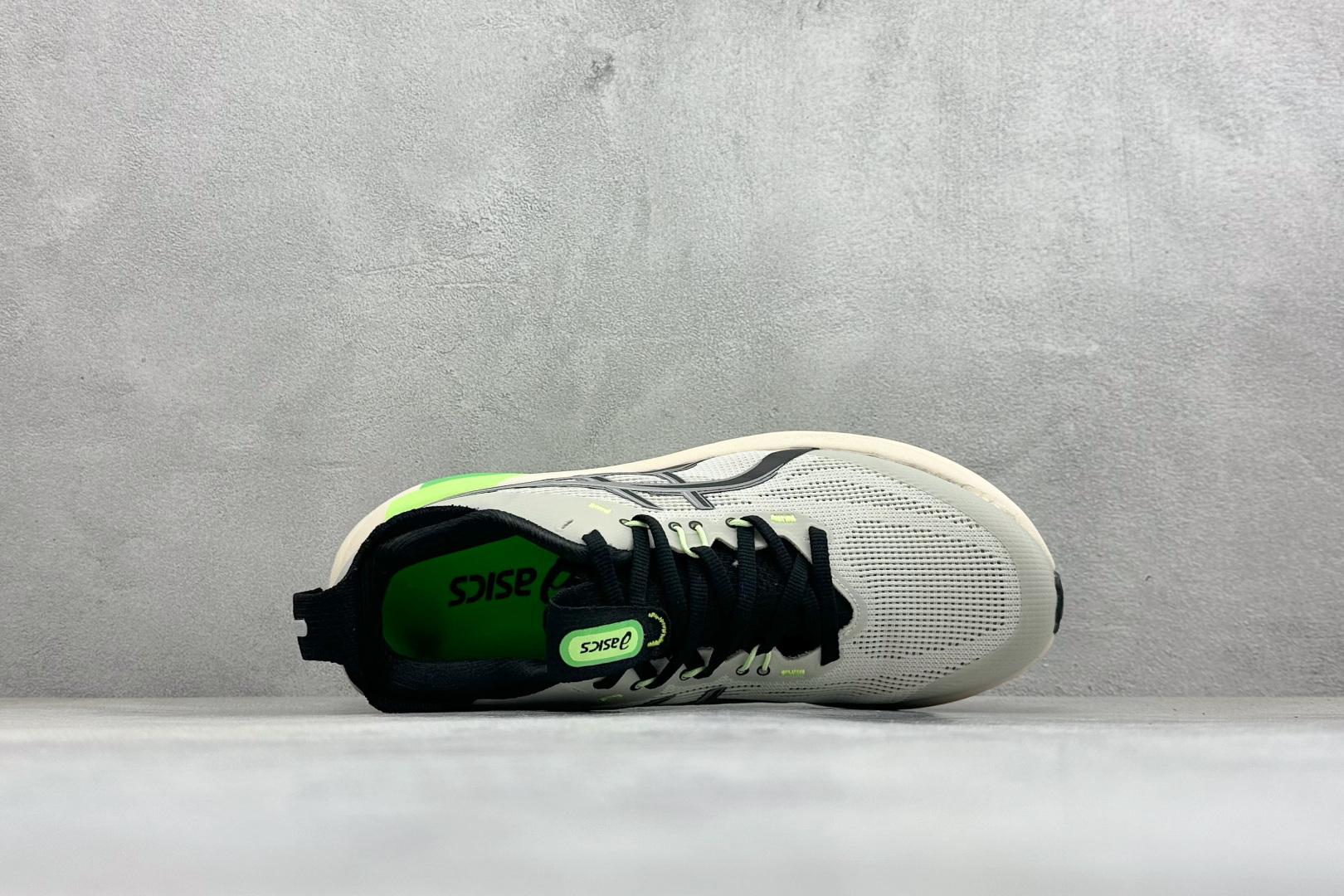 Asics Gel-Nimbus 28 亚瑟士复古透气休闲鞋缓震耐磨跑步鞋 1011C267-020-Top High Quatity Cheap Sneakers Fashion Clothing Clothes Bags handbags Shoes of all Brand wholesale With The best Quality And Beautiful Price from China Factory Chinese suppliers wholesaler seller Asics Gel-Nimbus 28 亚瑟士复古透气休闲鞋缓震耐磨跑步鞋 1011C267-020