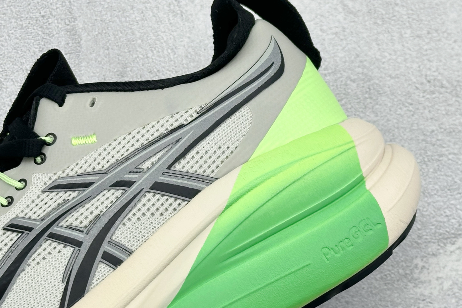 Asics Gel-Nimbus 28 亚瑟士复古透气休闲鞋缓震耐磨跑步鞋 1011C267-020-Top High Quatity Cheap Sneakers Fashion Clothing Clothes Bags handbags Shoes of all Brand wholesale With The best Quality And Beautiful Price from China Factory Chinese suppliers wholesaler seller Asics Gel-Nimbus 28 亚瑟士复古透气休闲鞋缓震耐磨跑步鞋 1011C267-020