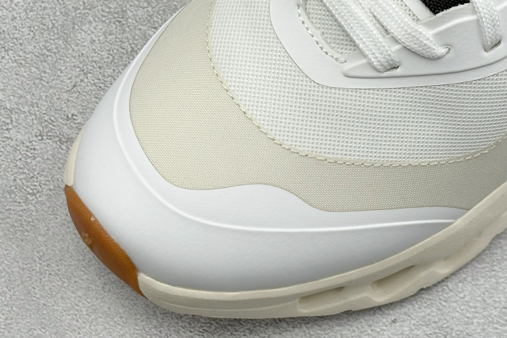 XF版LOEWE x On Cloudtilt 昂跑罗意威联名 圆头系带生活休闲鞋 3ME1069-Top High Quatity Cheap Sneakers Fashion Clothing Clothes Bags handbags Shoes of all Brand wholesale With The best Quality And Beautiful Price from China Factory Chinese suppliers wholesaler seller XF版LOEWE x On Cloudtilt 昂跑罗意威联名 圆头系带生活休闲鞋 3ME1069