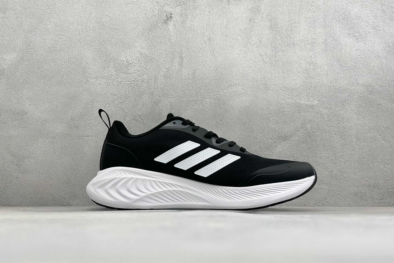 Adidas Supernova 阿迪达斯 耐磨减震运动透气休闲跑步鞋 D58891-Top High Quatity Cheap Sneakers Fashion Clothing Clothes Bags handbags Shoes of all Brand wholesale With The best Quality And Beautiful Price from China Factory Chinese suppliers wholesaler seller Adidas Supernova 阿迪达斯 耐磨减震运动透气休闲跑步鞋 D58891