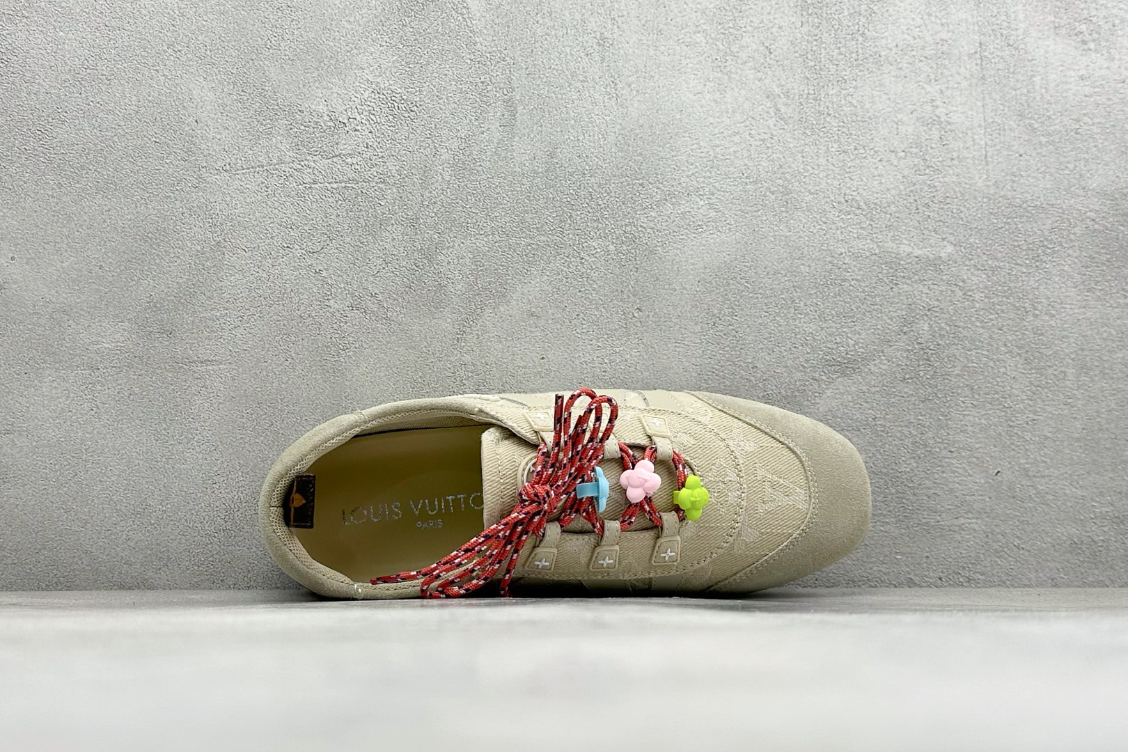2026早春发布新款LOUIS VUITTON SneaKerina 德训鞋 芭蕾舞鞋 1AJJRZ-Top High Quatity Cheap Sneakers Fashion Clothing Clothes Bags handbags Shoes of all Brand wholesale With The best Quality And Beautiful Price from China Factory Chinese suppliers wholesaler seller 2026早春发布新款LOUIS VUITTON SneaKerina 德训鞋 芭蕾舞鞋 1AJJRZ