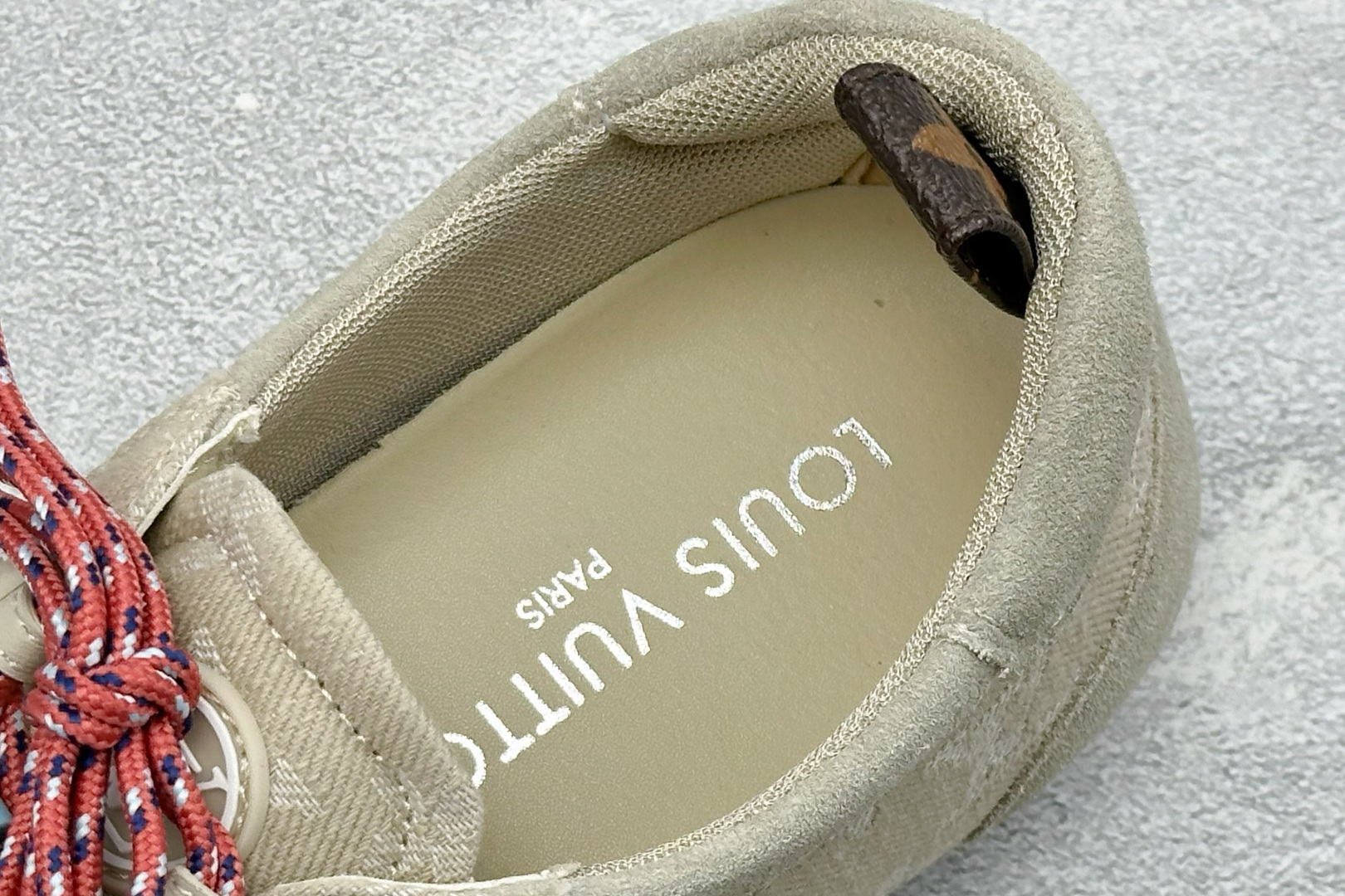 2026早春发布新款LOUIS VUITTON SneaKerina 德训鞋 芭蕾舞鞋 1AJJRZ-Top High Quatity Cheap Sneakers Fashion Clothing Clothes Bags handbags Shoes of all Brand wholesale With The best Quality And Beautiful Price from China Factory Chinese suppliers wholesaler seller 2026早春发布新款LOUIS VUITTON SneaKerina 德训鞋 芭蕾舞鞋 1AJJRZ