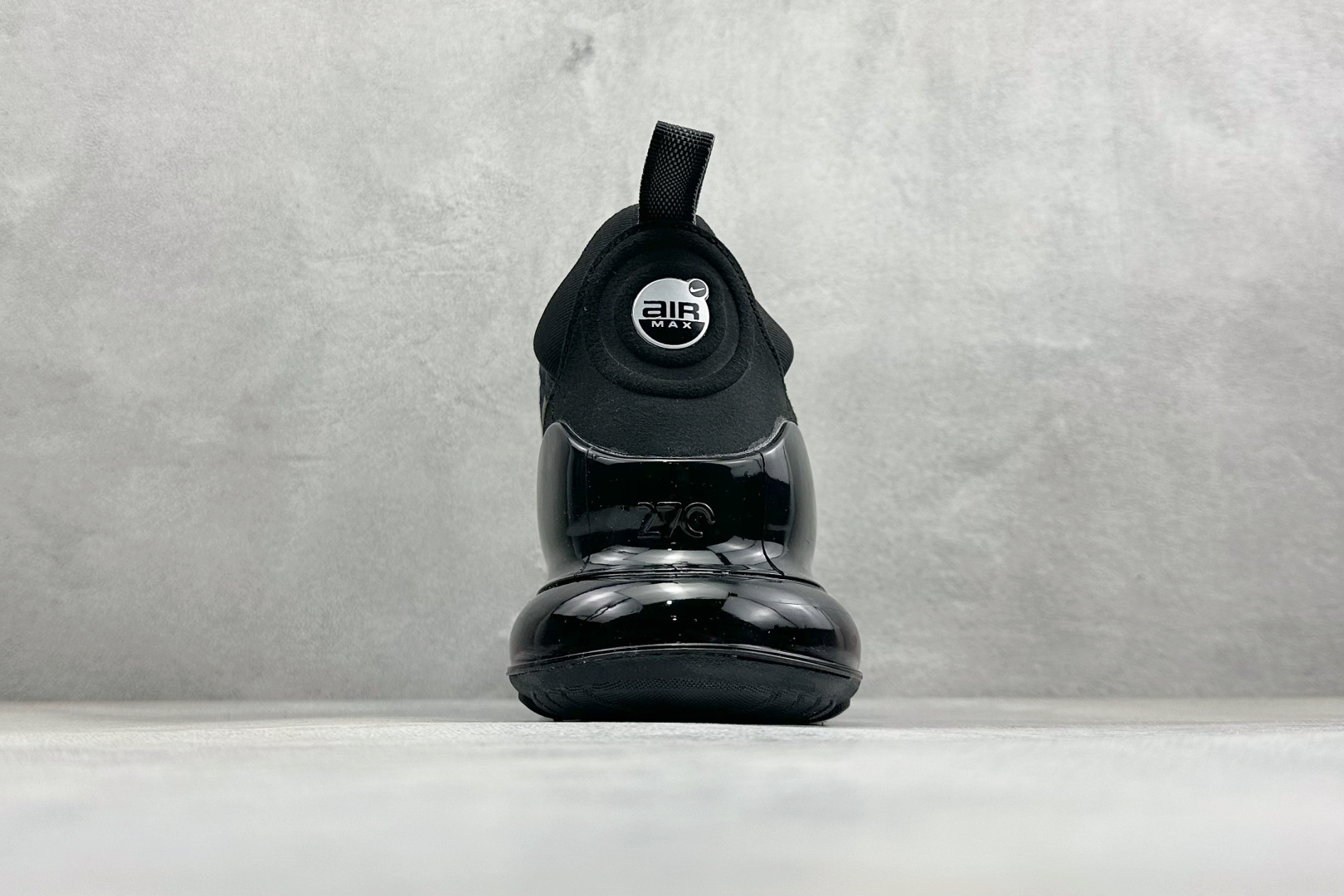 Nike Air Max 270 Premium 半掌气垫休闲跑鞋 IO9884-002
