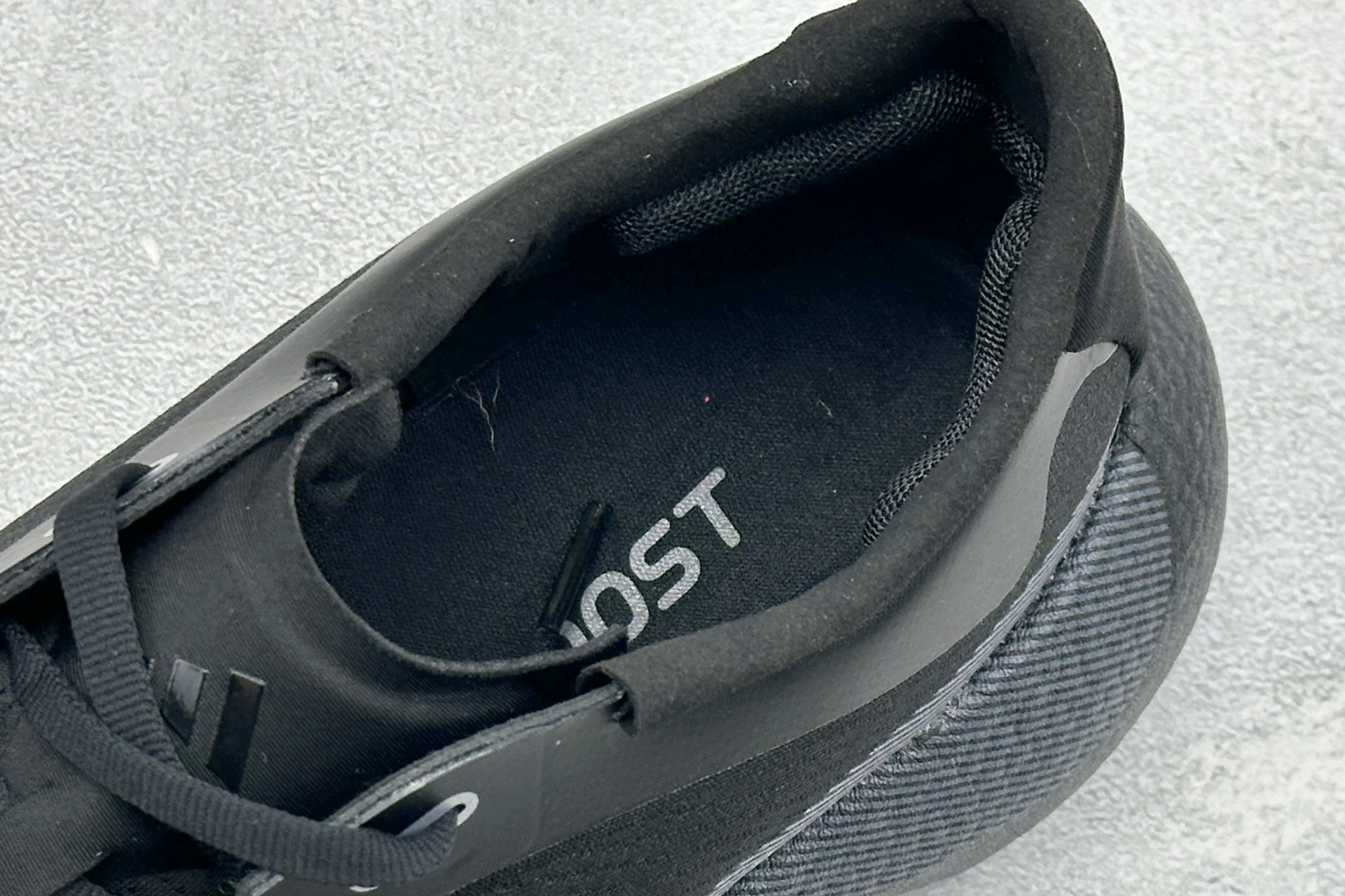 Adidas HyperBoost Edge M 阿迪达斯全新爆米花透气缓震跑步鞋 KJ0754-Top High Quatity Cheap Sneakers Fashion Clothing Clothes Bags handbags Shoes of all Brand wholesale With The best Quality And Beautiful Price from China Factory Chinese suppliers wholesaler seller Adidas HyperBoost Edge M 阿迪达斯全新爆米花透气缓震跑步鞋 KJ0754