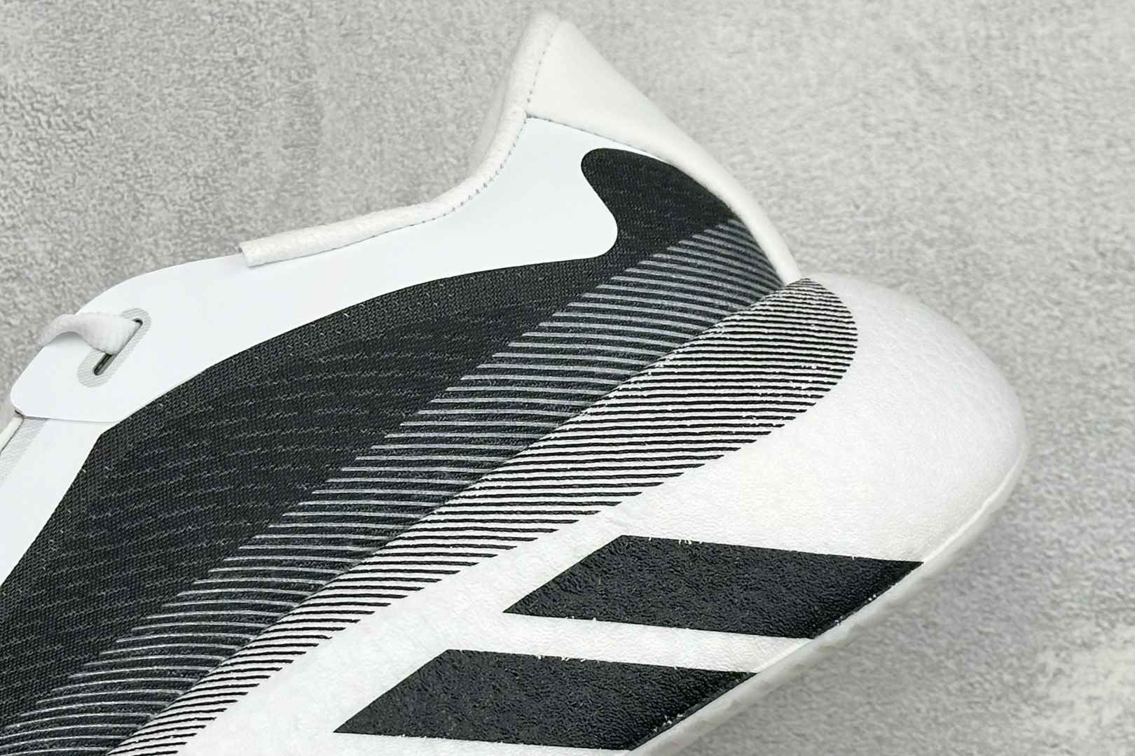 Adidas HyperBoost Edge M 阿迪达斯全新爆米花透气缓震跑步鞋 KJ0753-Top High Quatity Cheap Sneakers Fashion Clothing Clothes Bags handbags Shoes of all Brand wholesale With The best Quality And Beautiful Price from China Factory Chinese suppliers wholesaler seller Adidas HyperBoost Edge M 阿迪达斯全新爆米花透气缓震跑步鞋 KJ0753