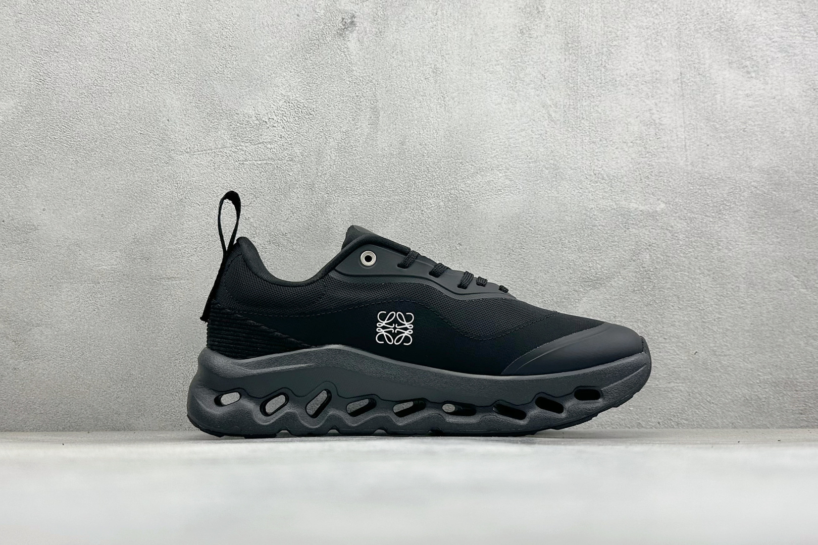 XF版LOEWE x On Cloudtilt 昂跑罗意威联名 圆头系带生活休闲鞋 3ME1069-Top High Quatity Cheap Sneakers Fashion Clothing Clothes Bags handbags Shoes of all Brand wholesale With The best Quality And Beautiful Price from China Factory Chinese suppliers wholesaler seller XF版LOEWE x On Cloudtilt 昂跑罗意威联名 圆头系带生活休闲鞋 3ME1069