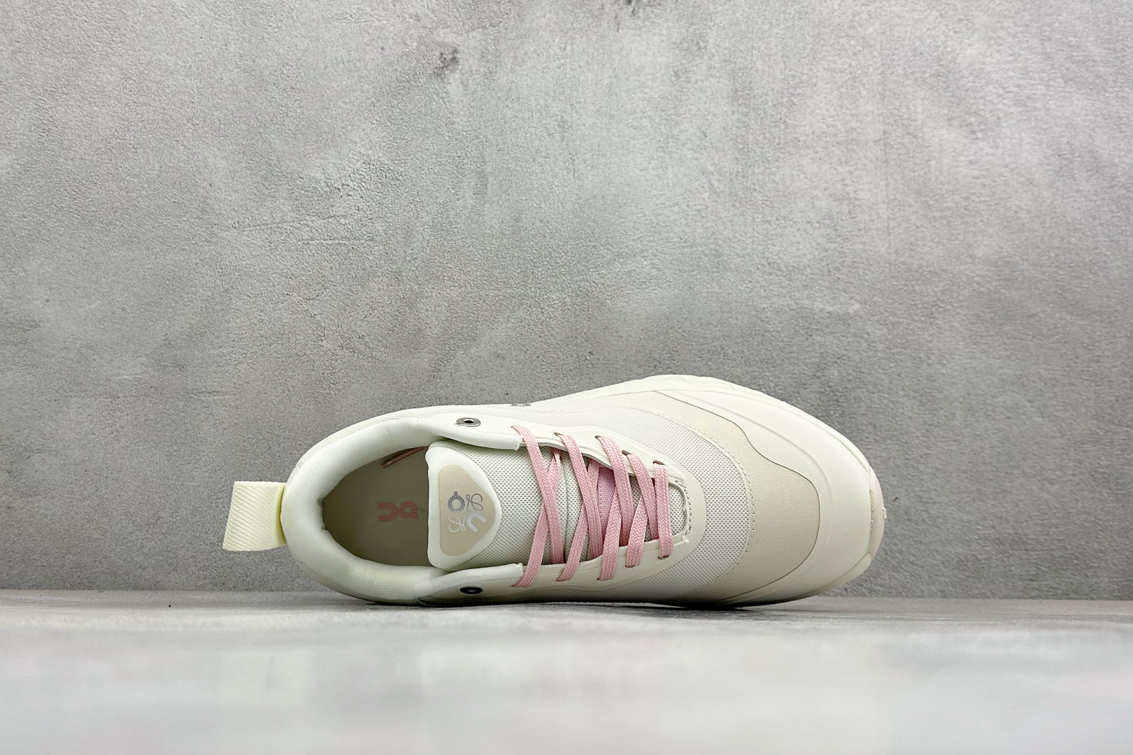 XF版LOEWE x On Cloudtilt 昂跑罗意威联名 圆头系带生活休闲鞋 3WE1069-Top High Quatity Cheap Sneakers Fashion Clothing Clothes Bags handbags Shoes of all Brand wholesale With The best Quality And Beautiful Price from China Factory Chinese suppliers wholesaler seller XF版LOEWE x On Cloudtilt 昂跑罗意威联名 圆头系带生活休闲鞋 3WE1069