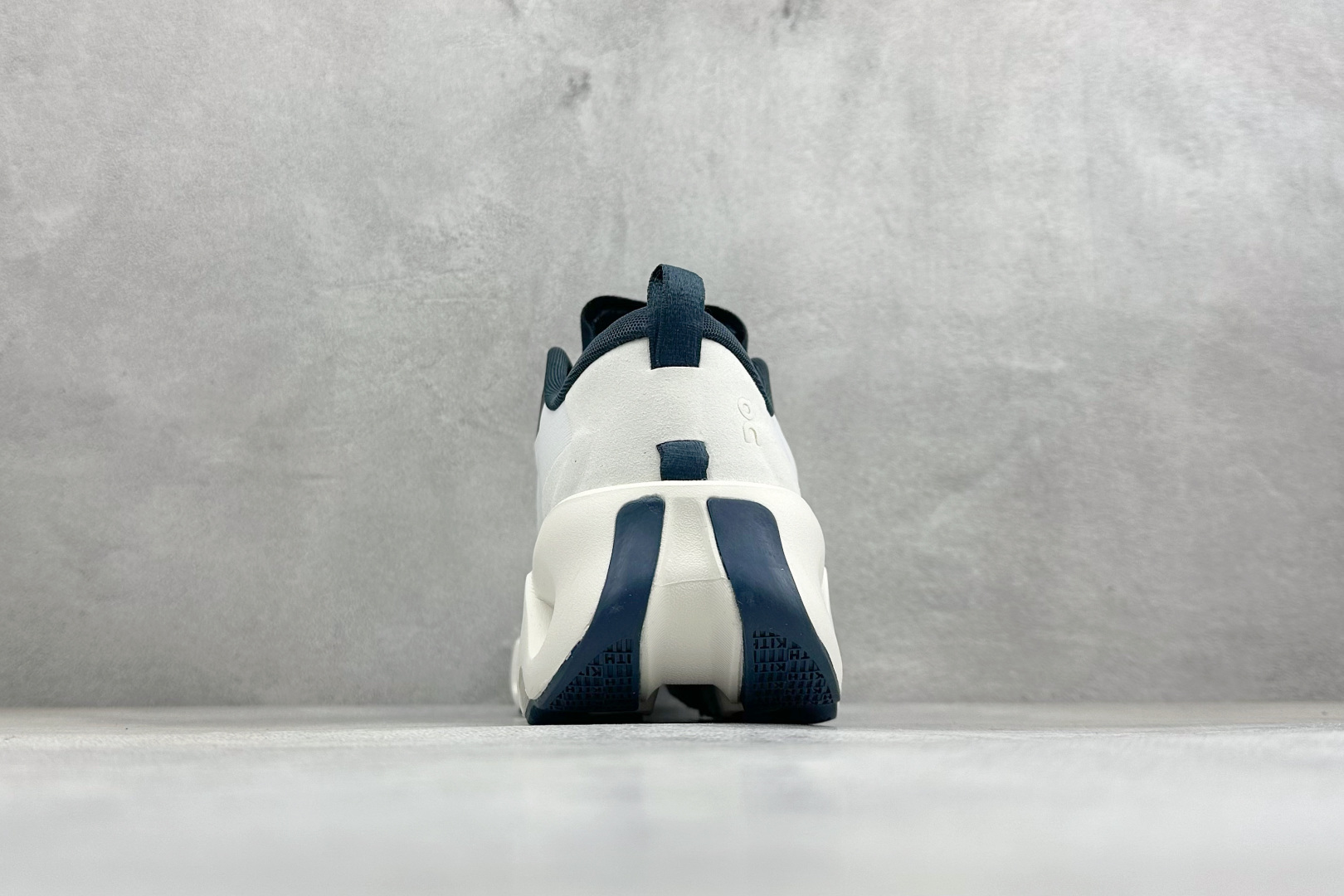 MT版On昂跑CloudsWift K-Tech 1 舒适防滑支撑低帮跑步鞋 3MG1077-Top High Quatity Cheap Sneakers Fashion Clothing Clothes Bags handbags Shoes of all Brand wholesale With The best Quality And Beautiful Price from China Factory Chinese suppliers wholesaler seller MT版On昂跑CloudsWift K-Tech 1 舒适防滑支撑低帮跑步鞋 3MG1077