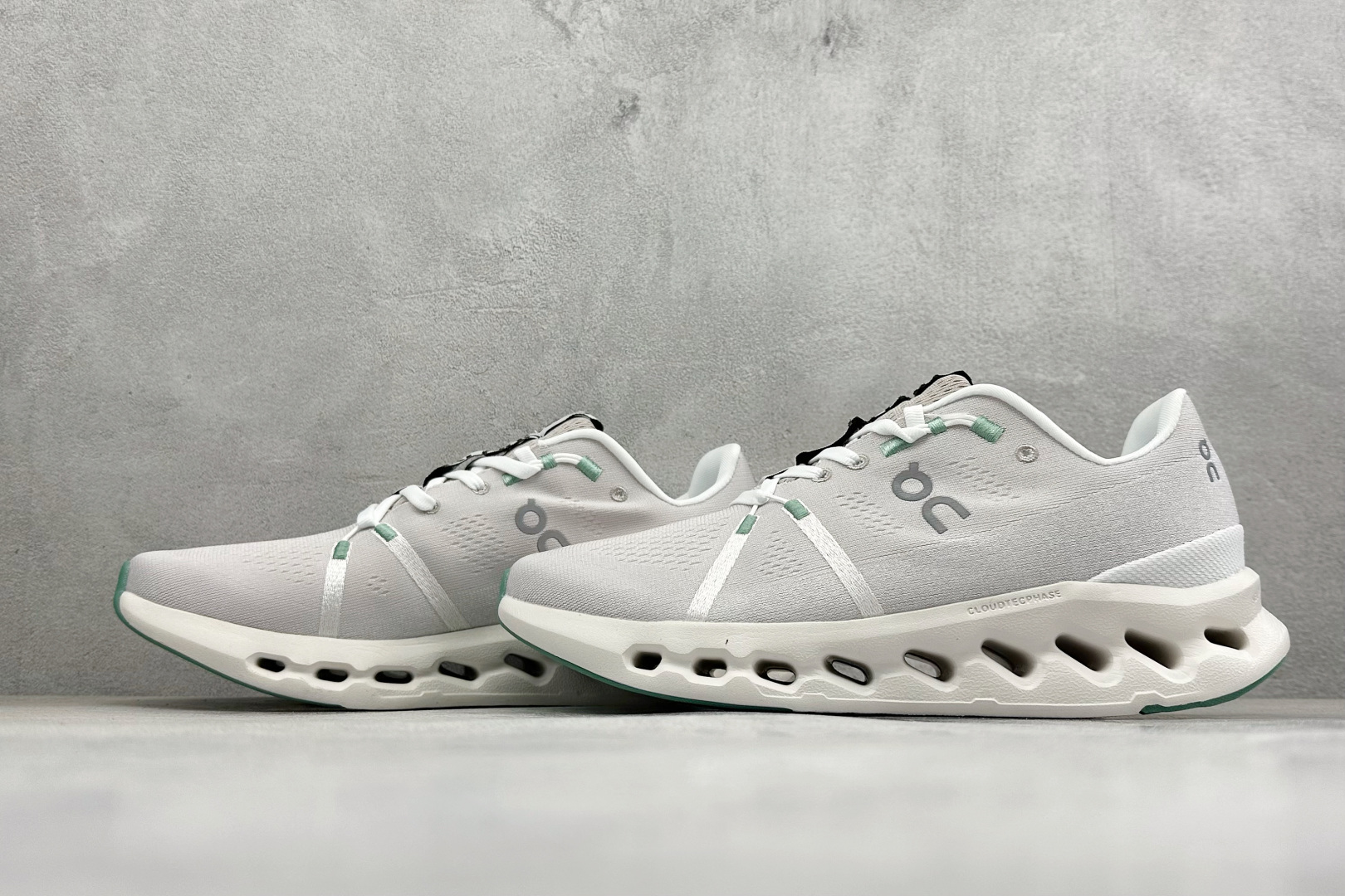 SF版On昂跑Cloudeclipse 耐磨防震休闲运动跑鞋 3MD1044-Top High Quatity Cheap Sneakers Fashion Clothing Clothes Bags handbags Shoes of all Brand wholesale With The best Quality And Beautiful Price from China Factory Chinese suppliers wholesaler seller SF版On昂跑Cloudeclipse 耐磨防震休闲运动跑鞋 3MD1044