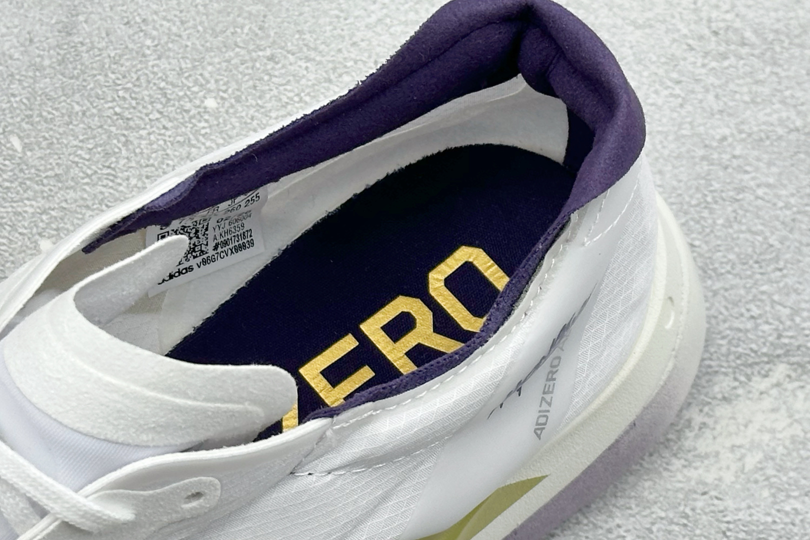 Adidas Adizero Adios 4 M 阿迪透气轻盈低帮跑步鞋 KH6359-Top High Quatity Cheap Sneakers Fashion Clothing Clothes Bags handbags Shoes of all Brand wholesale With The best Quality And Beautiful Price from China Factory Chinese suppliers wholesaler seller Adidas Adizero Adios 4 M 阿迪透气轻盈低帮跑步鞋 KH6359