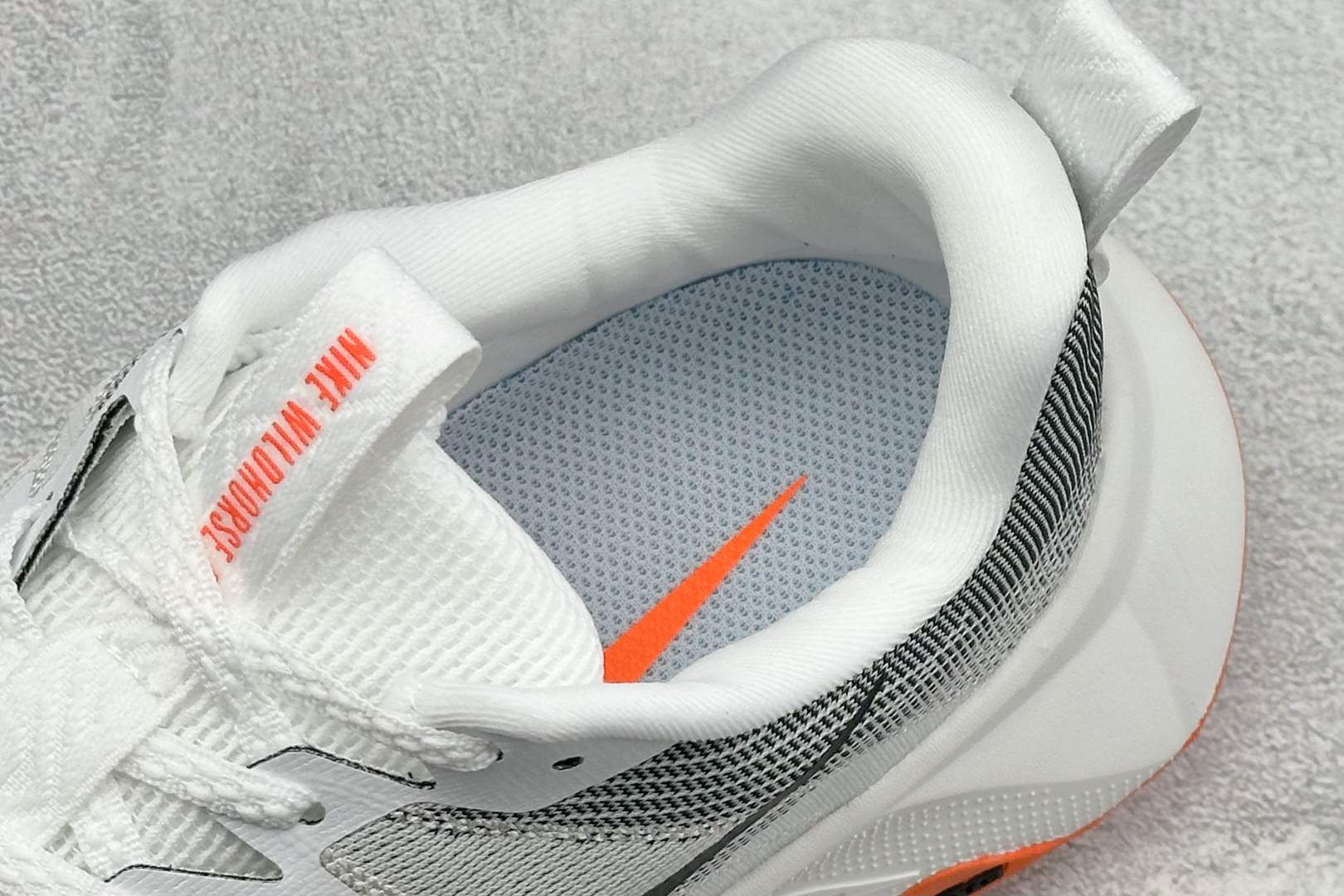 Nike Wildhorse 10 耐克时尚舒适耐磨透气低帮跑步鞋 FV2338-103-Top High Quatity Cheap Sneakers Fashion Clothing Clothes Bags handbags Shoes of all Brand wholesale With The best Quality And Beautiful Price from China Factory Chinese suppliers wholesaler seller Nike Wildhorse 10 耐克时尚舒适耐磨透气低帮跑步鞋 FV2338-103