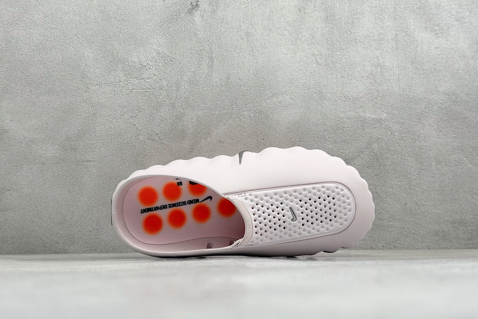 D版Nike Mind 001 神经科学足底按摩包头拖鞋 HQ4307-610