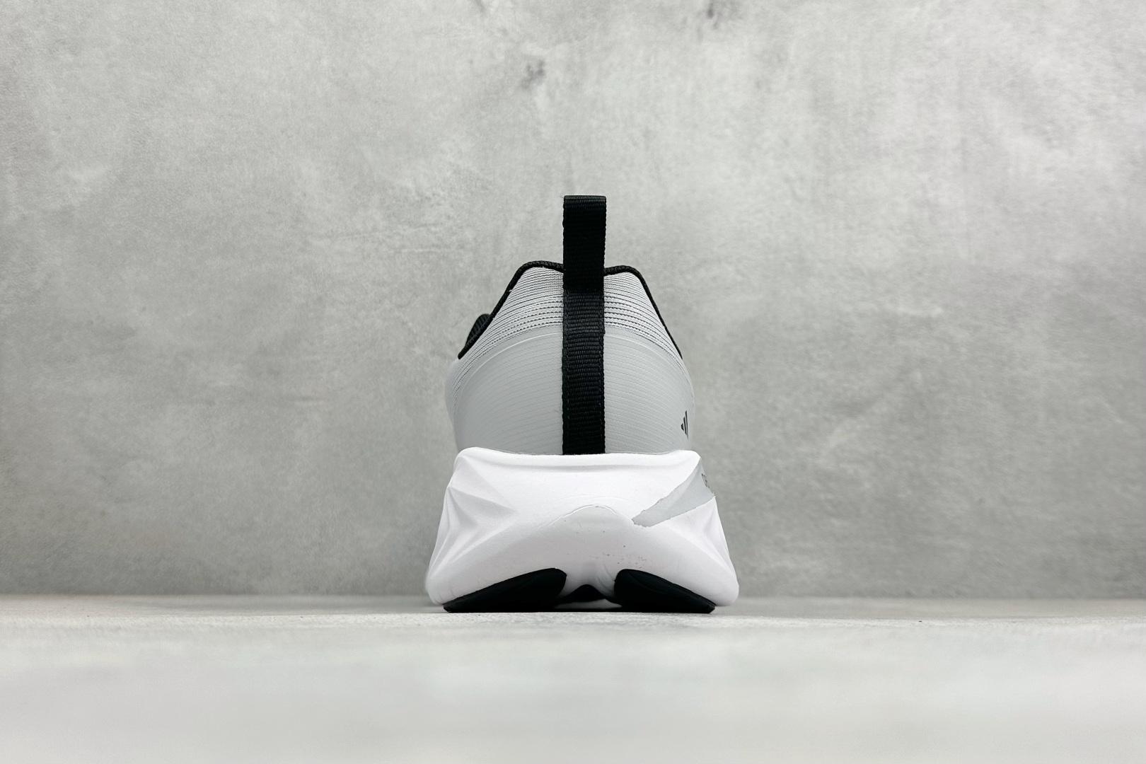 Adidas Supernova 阿迪达斯 耐磨减震运动透气休闲跑步鞋 D58895-Top High Quatity Cheap Sneakers Fashion Clothing Clothes Bags handbags Shoes of all Brand wholesale With The best Quality And Beautiful Price from China Factory Chinese suppliers wholesaler seller Adidas Supernova 阿迪达斯 耐磨减震运动透气休闲跑步鞋 D58895