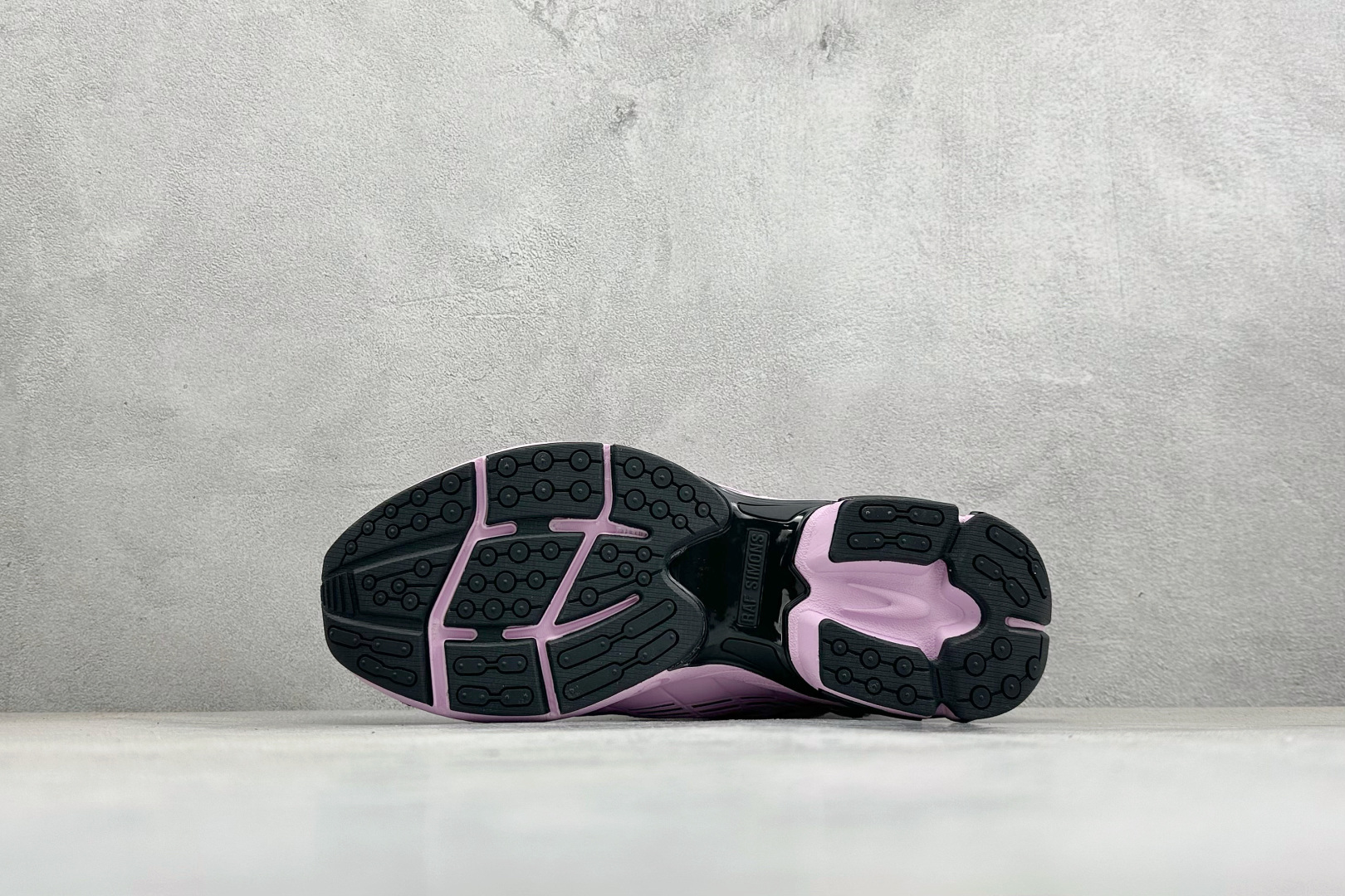 RAF SIMONS RESPONSE TRAIL”水泡” 先锋潮流 复古低帮休闲鞋 独家定制鞋盒 HR830002S