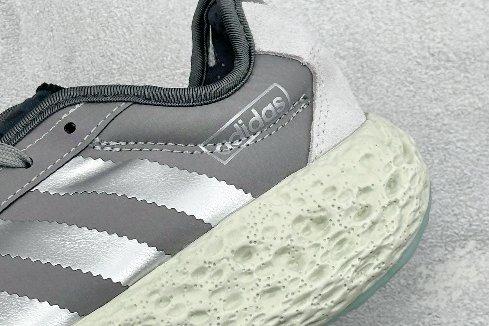 Adidas Originals Zponge 阿迪达斯 舒适百搭耐磨减震包裹性 低帮休闲城市通勤跑步鞋 JH8111-Top High Quatity Cheap Sneakers Fashion Clothing Clothes Bags handbags Shoes of all Brand wholesale With The best Quality And Beautiful Price from China Factory Chinese suppliers wholesaler seller Adidas Originals Zponge 阿迪达斯 舒适百搭耐磨减震包裹性 低帮休闲城市通勤跑步鞋 JH8111