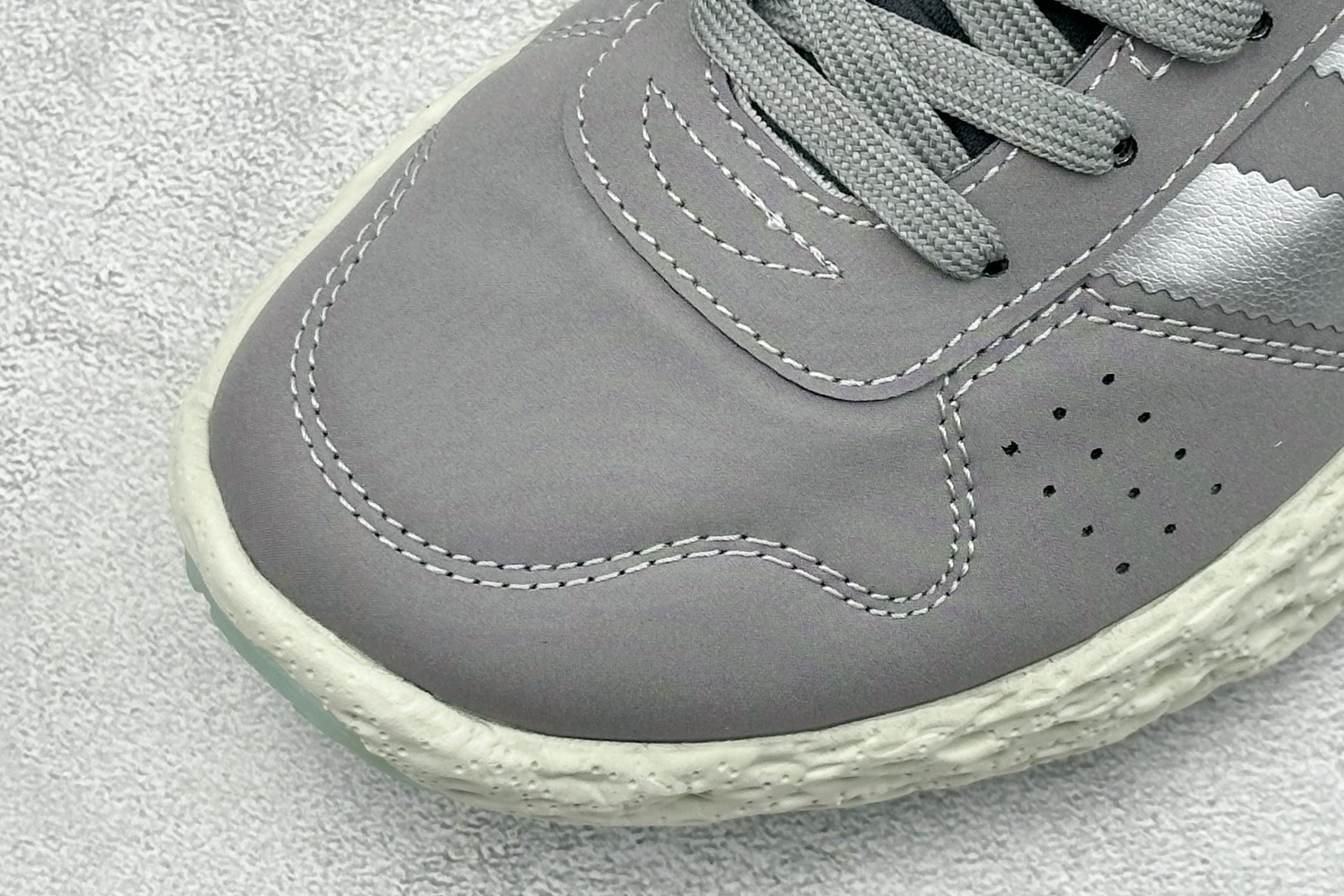 Adidas Originals Zponge 阿迪达斯 舒适百搭耐磨减震包裹性 低帮休闲城市通勤跑步鞋 JH8111-Top High Quatity Cheap Sneakers Fashion Clothing Clothes Bags handbags Shoes of all Brand wholesale With The best Quality And Beautiful Price from China Factory Chinese suppliers wholesaler seller Adidas Originals Zponge 阿迪达斯 舒适百搭耐磨减震包裹性 低帮休闲城市通勤跑步鞋 JH8111